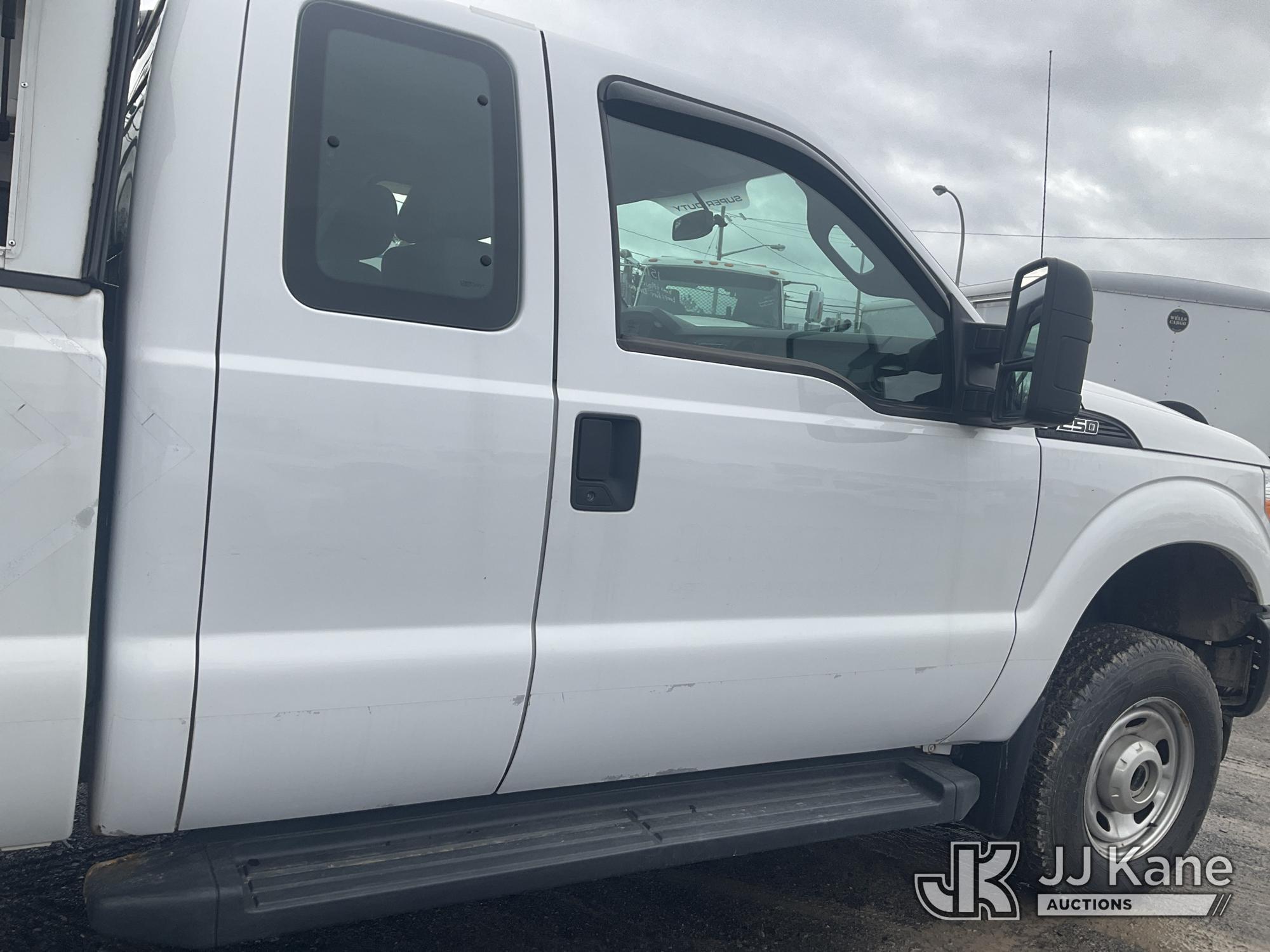 (Rome, NY) 2016 Ford F250 4x4 Extended-Cab Pickup Truck Runs & Moves, Body & Rust Damage