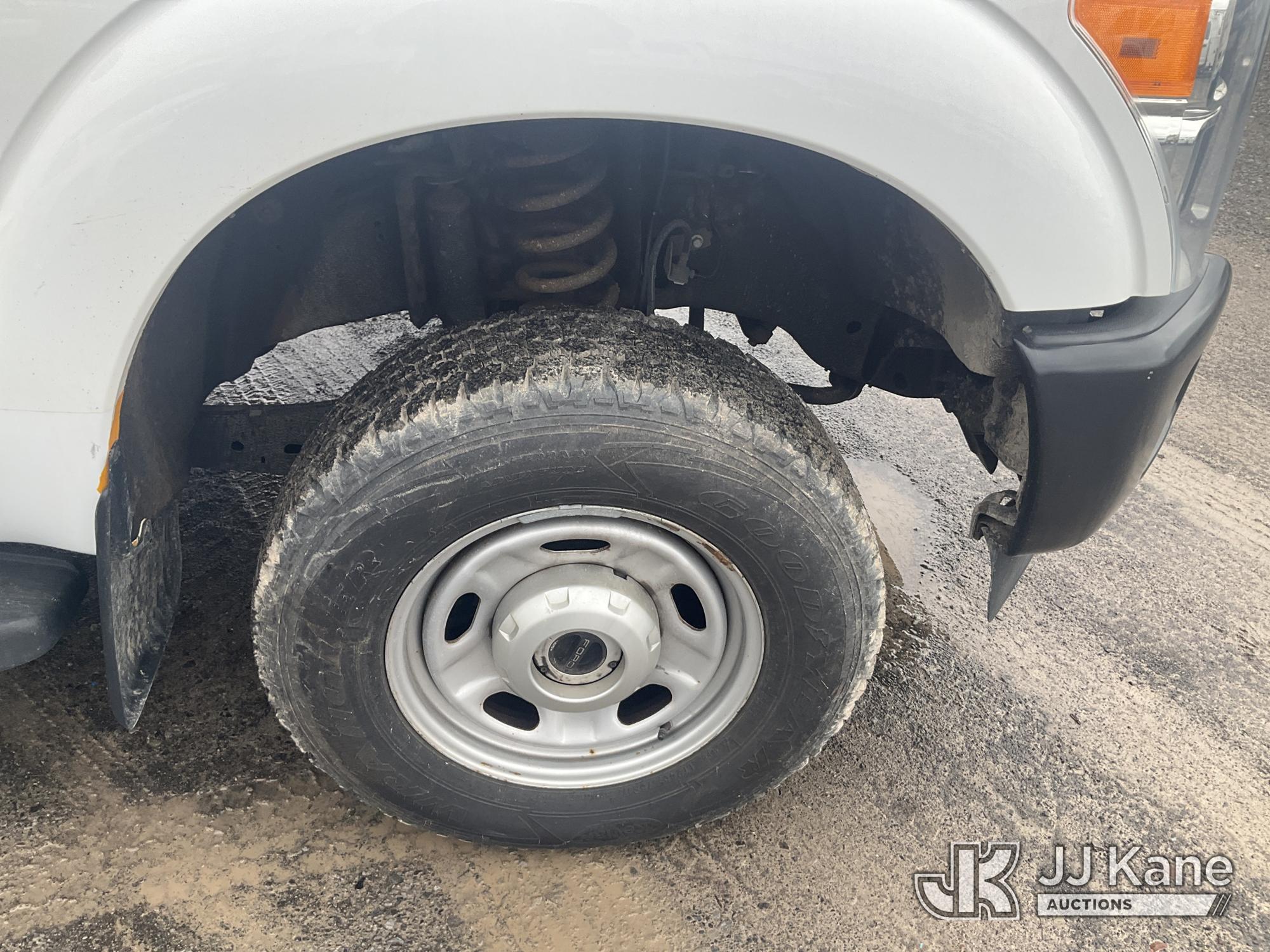 (Rome, NY) 2016 Ford F250 4x4 Extended-Cab Pickup Truck Runs & Moves, Body & Rust Damage
