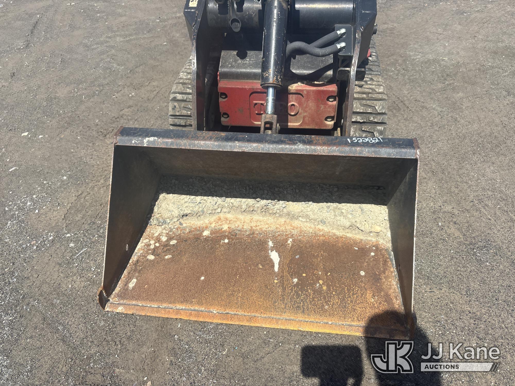 (Rome, NY) 2019 Toro Dingo Stand-Up Crawler Skid Steer Loader, sold with support trailer 1522818 Run