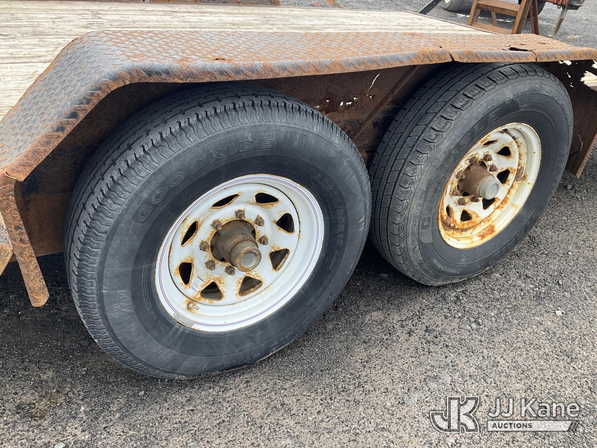 (Rome, NY) 2017 Sure-Trac ST812017-B-14G T/A Tagalong Equipment Trailer Rust Damage