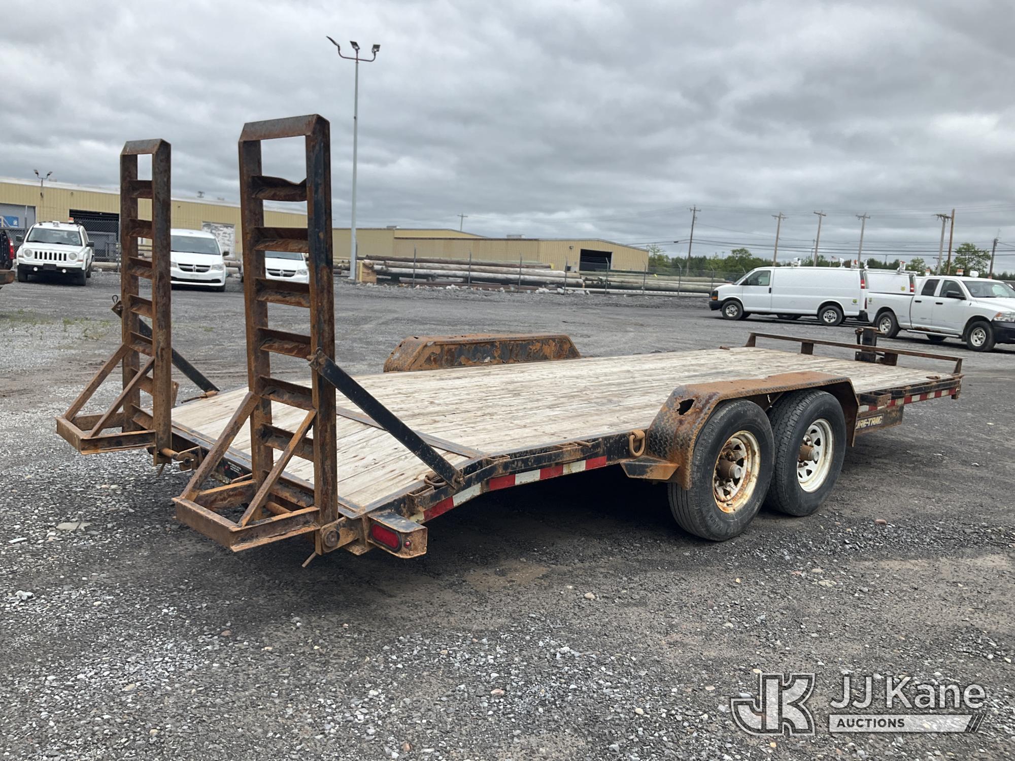 (Rome, NY) 2017 Sure-Trac ST812017-B-14G T/A Tagalong Equipment Trailer Rust Damage