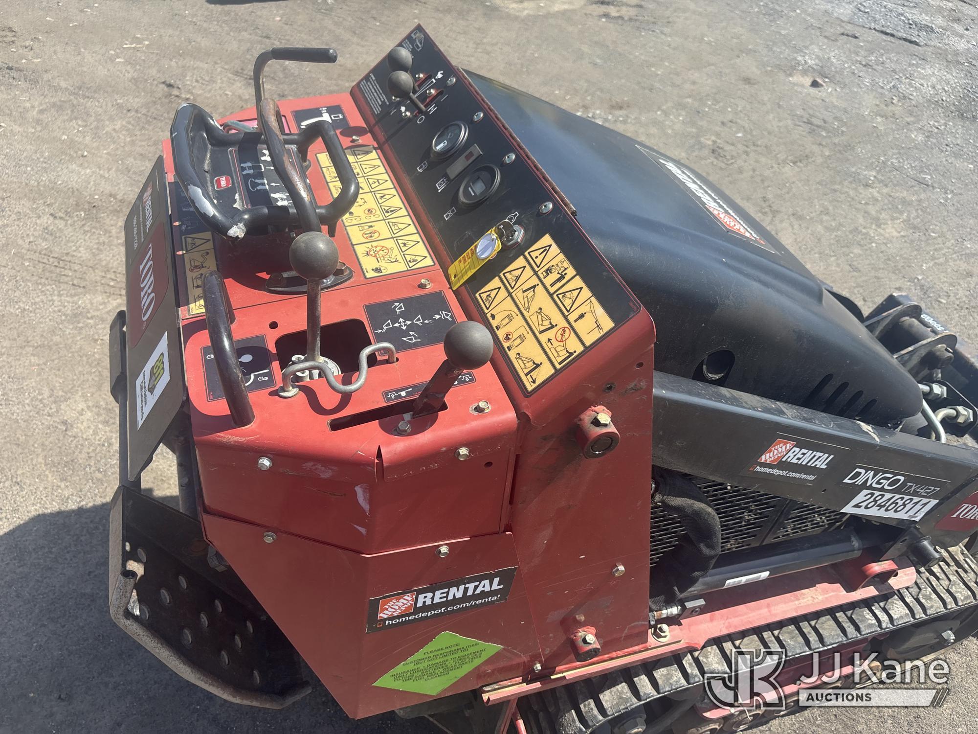 (Rome, NY) 2019 Toro Dingo Stand-Up Crawler Skid Steer Loader, sold with support trailer 1522818 Run