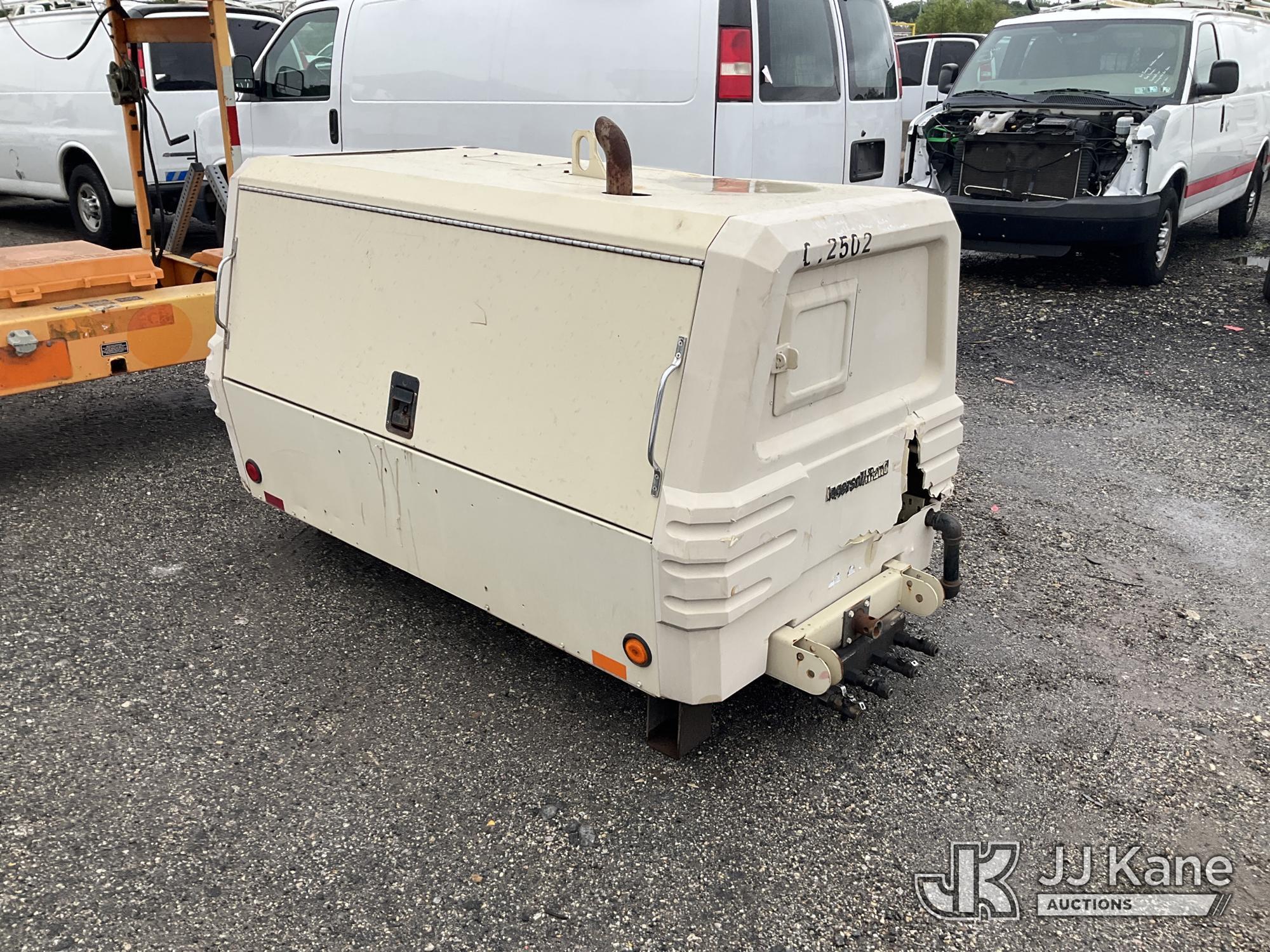 (Plymouth Meeting, PA) 2002 Ingersoll Rand 185WIR Skid Mounted Air Compressor Not Running Condition