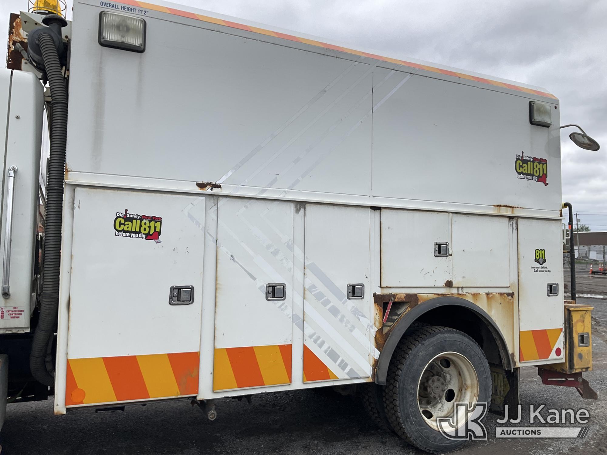(Rome, NY) 2015 International 4300 Enclosed Utility/Air Compressor Truck Runs & Moves, Check Engine