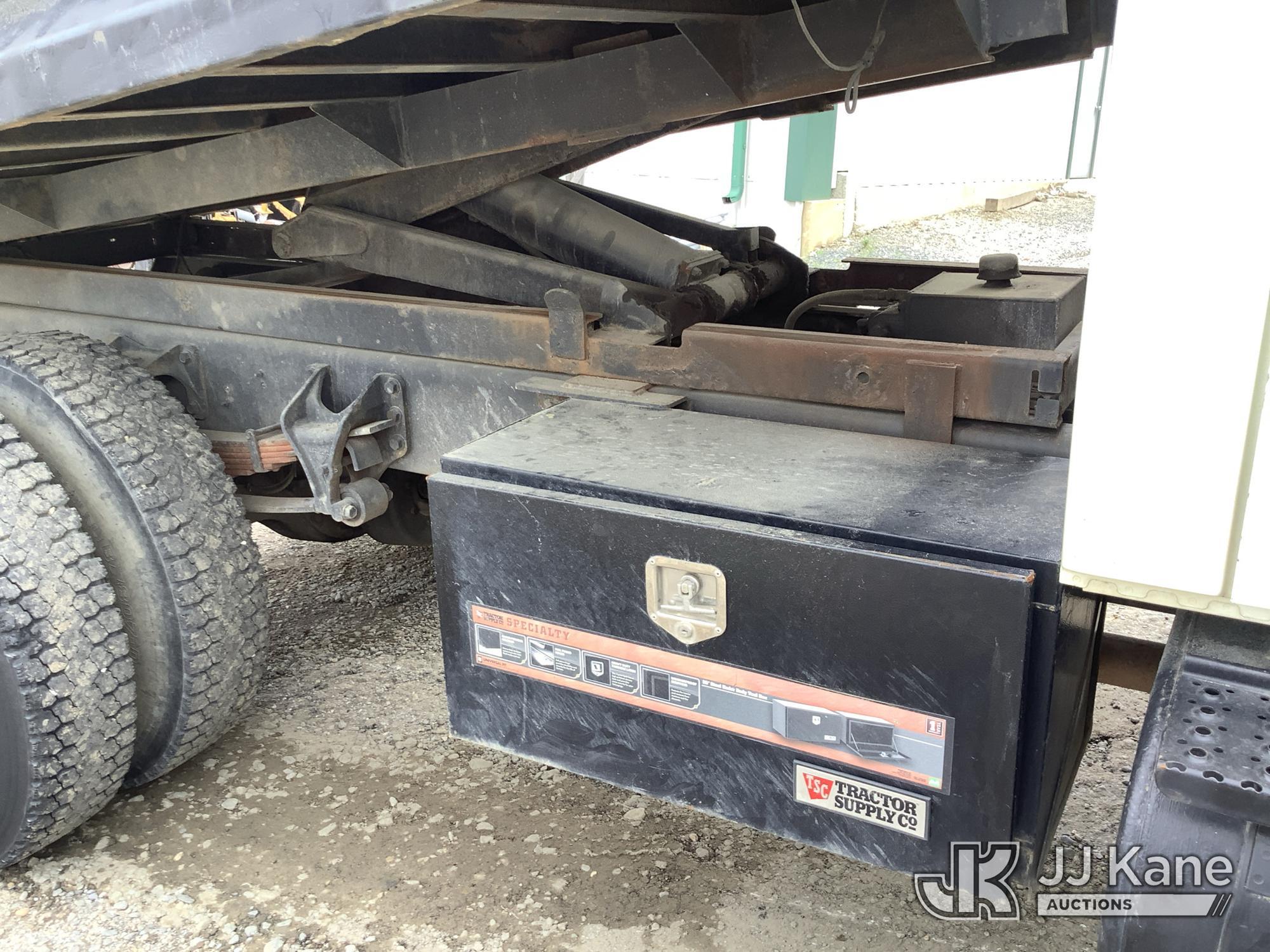 (Harmans, MD) 2007 International 4200 Dump Truck Runs, Moves & Operates, ABS Light On, Body & Rust D