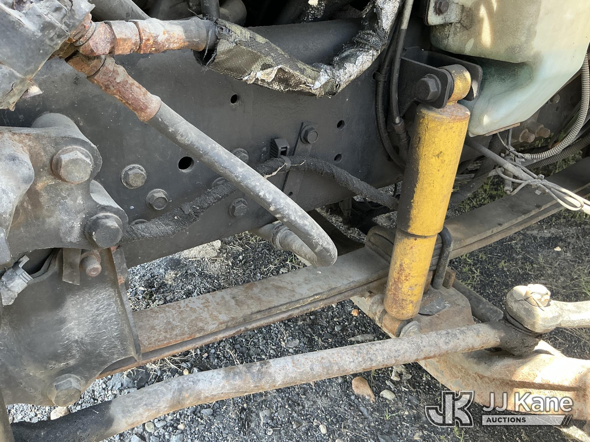 (Plains, PA) 2004 International 3200 Cutaway Passenger Bus Not Running, Must Tow, Animal Waste Smell