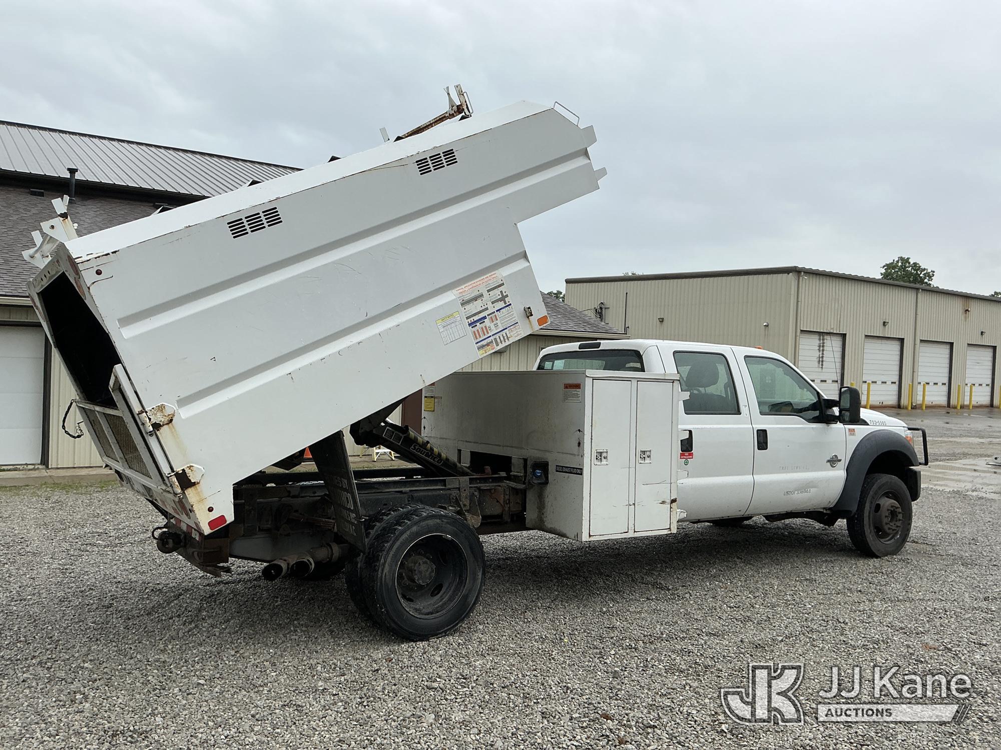 (Fort Wayne, IN) 2015 Ford F550 4x4 Crew-Cab Chipper Dump Truck Runs, Moves & Dump Body Operates) (W