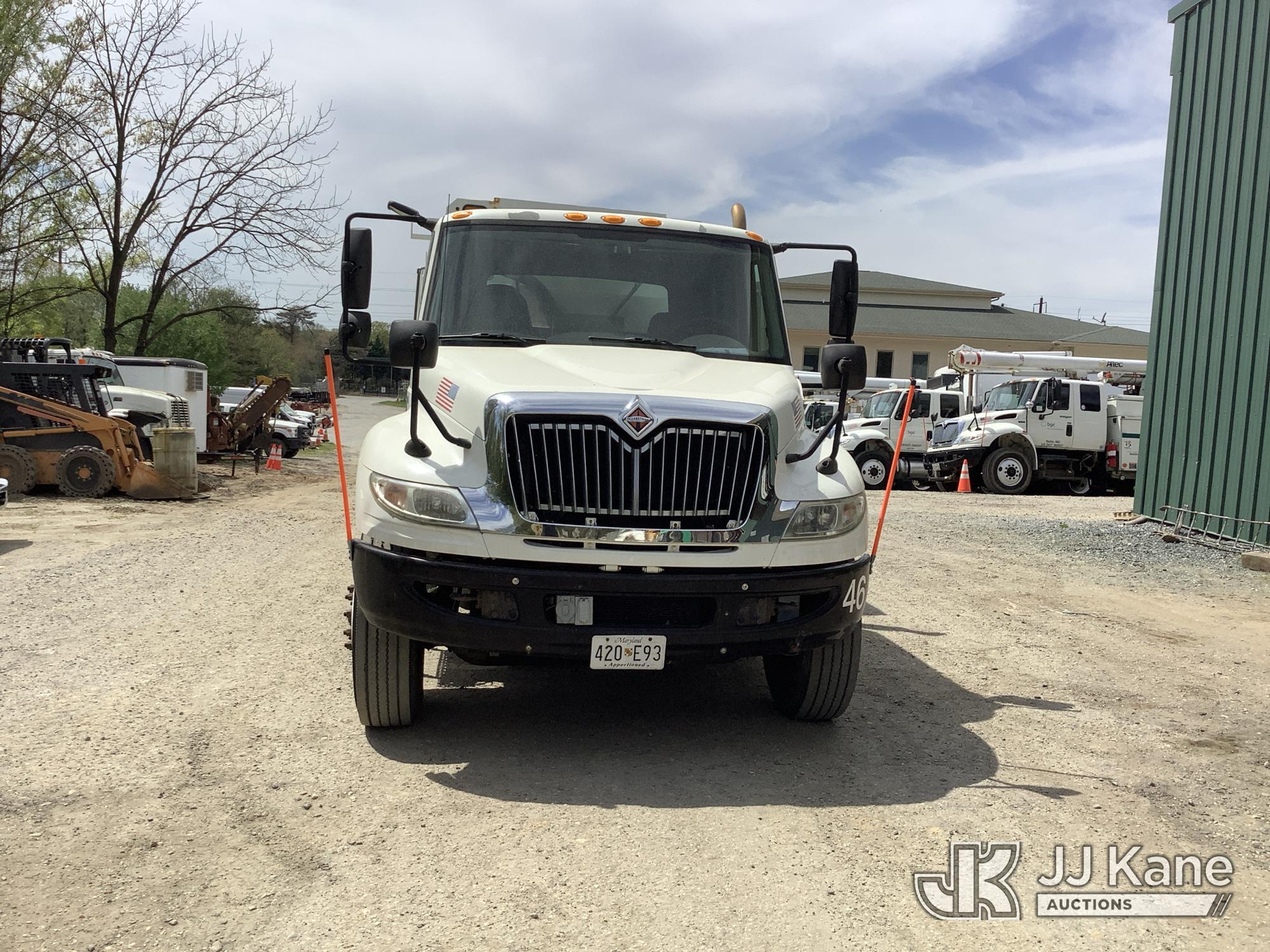 (Harmans, MD) 2013 International 4400 Crew Cab Van Body/Air Compressor Truck Runs & Moves
