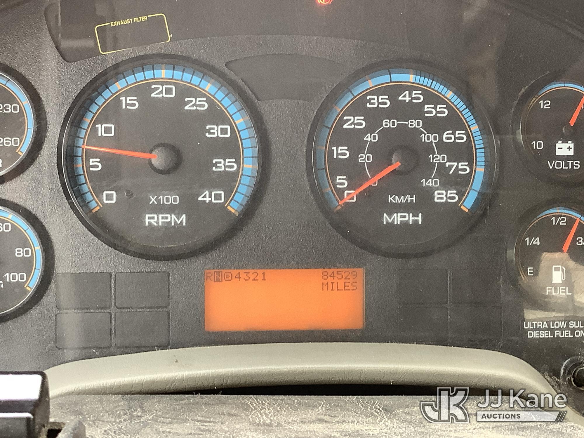 (Harmans, MD) 2013 International 4400 Crew Cab Van Body/Air Compressor Truck Runs & Moves