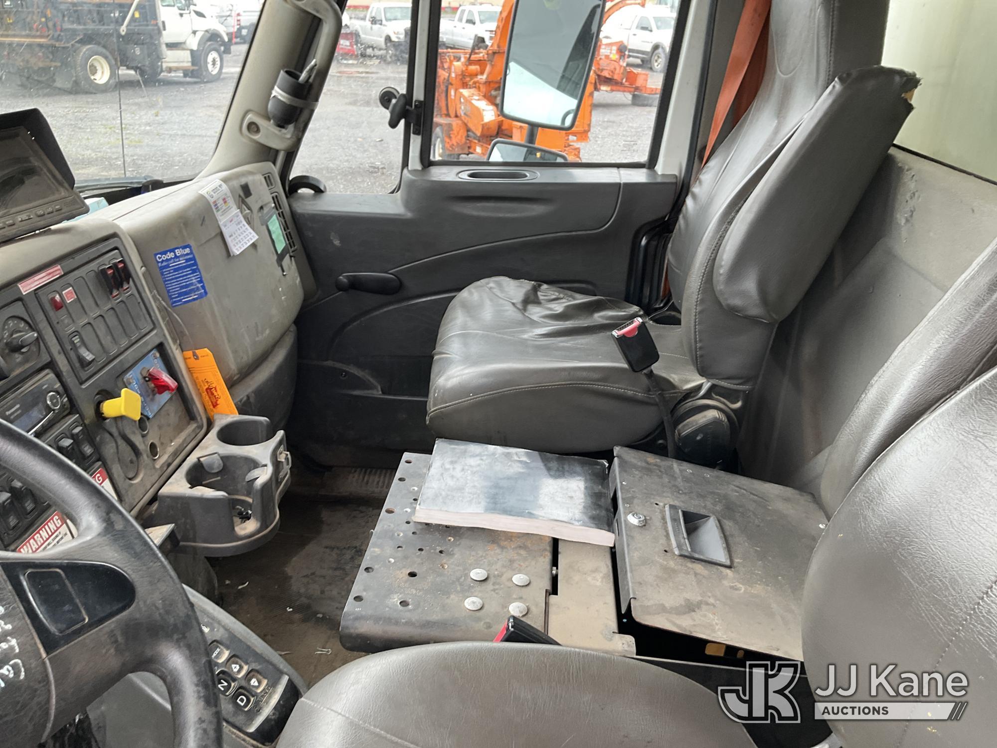 (Rome, NY) 2015 International 4300 Enclosed Utility/Air Compressor Truck Runs & Moves, Check Engine