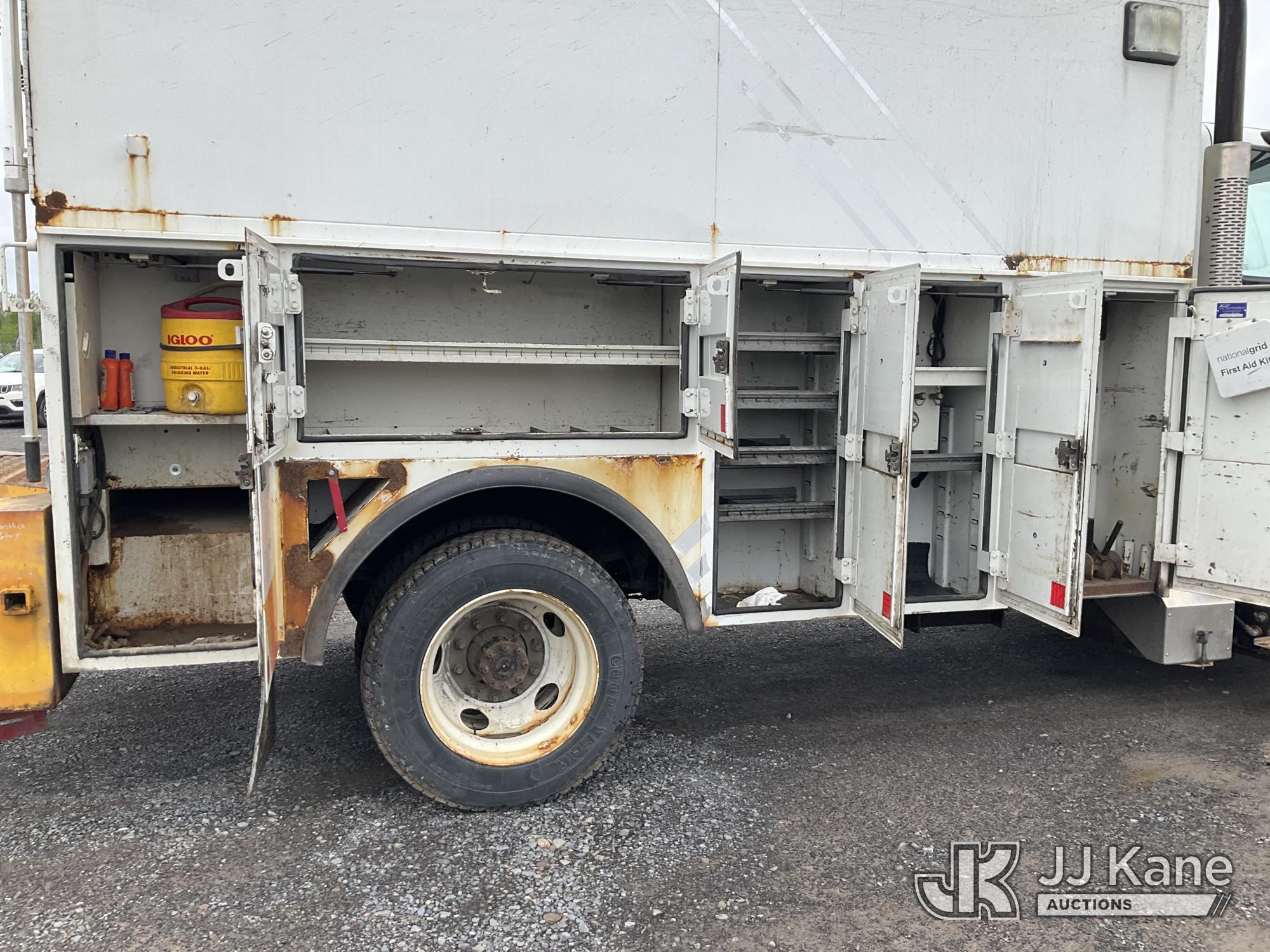 (Rome, NY) 2015 International 4300 Enclosed Utility/Air Compressor Truck Runs & Moves, Check Engine