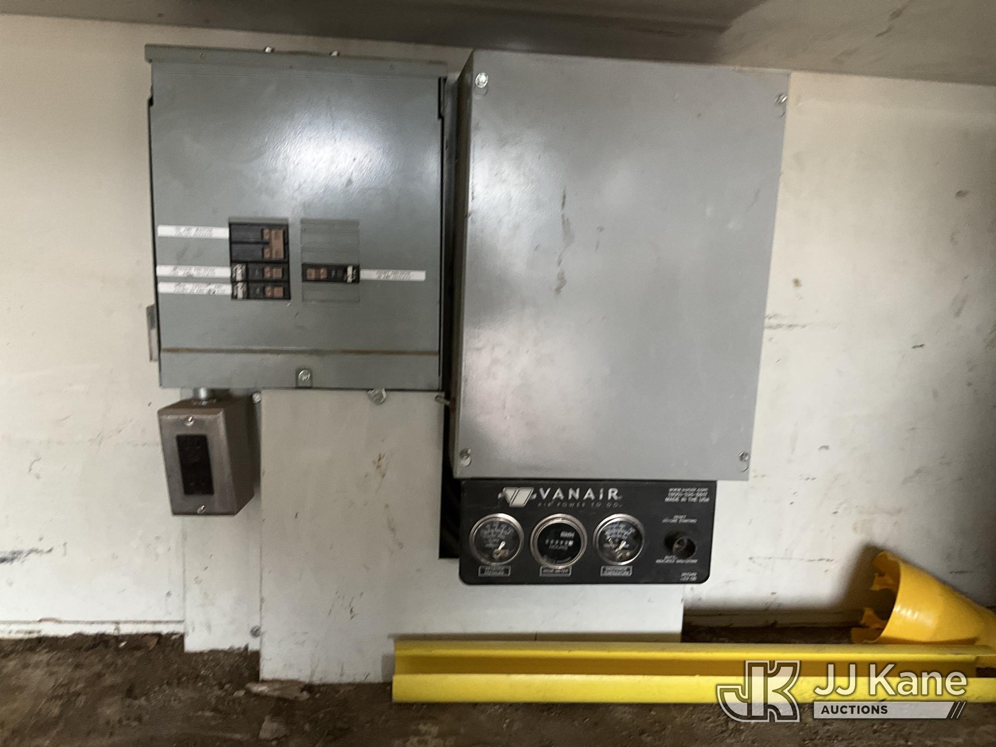 (Rome, NY) 2015 International 4300 Enclosed Utility/Air Compressor Truck Runs & Moves, Check Engine
