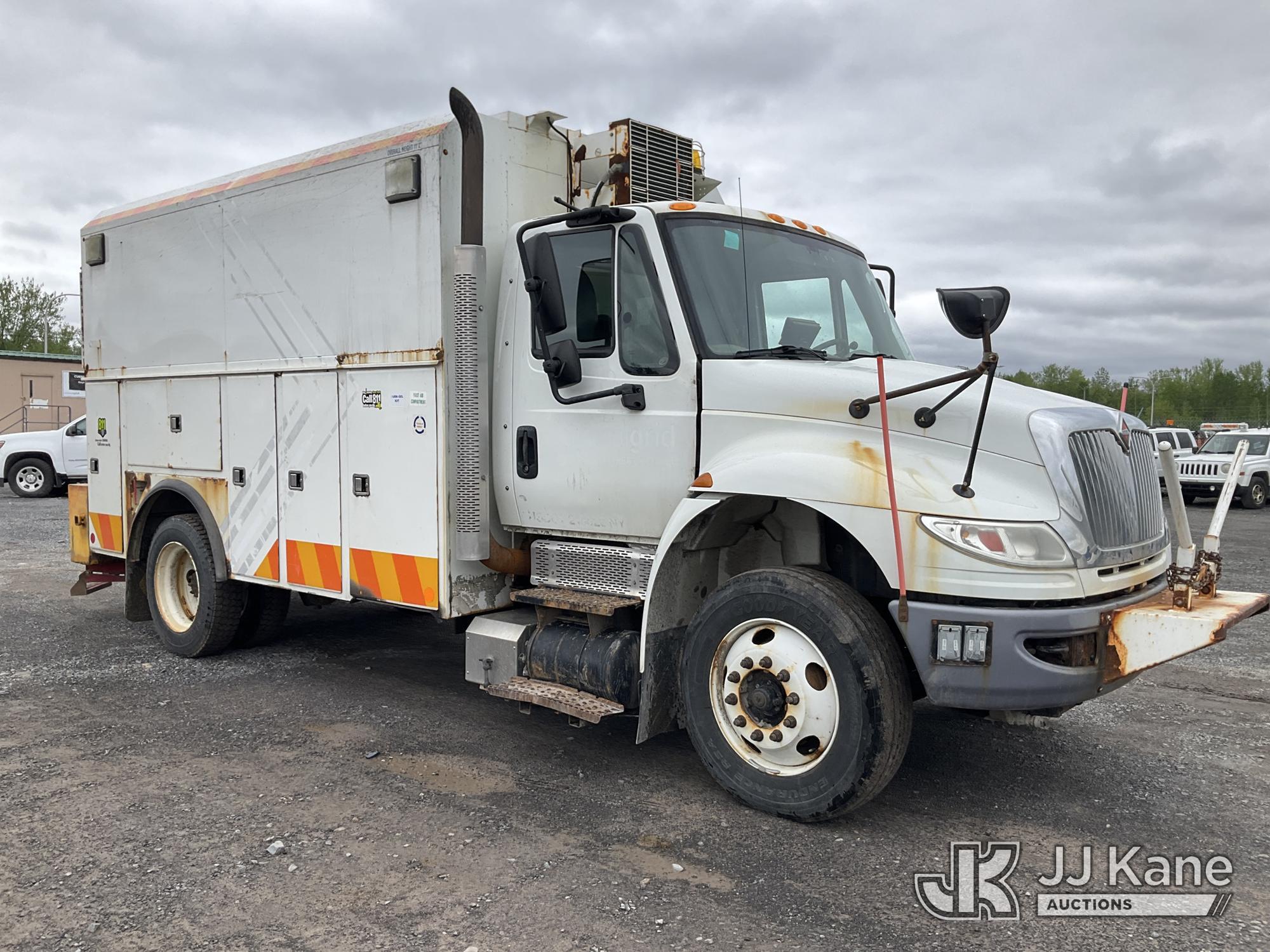 (Rome, NY) 2015 International 4300 Enclosed Utility/Air Compressor Truck Runs & Moves, Check Engine