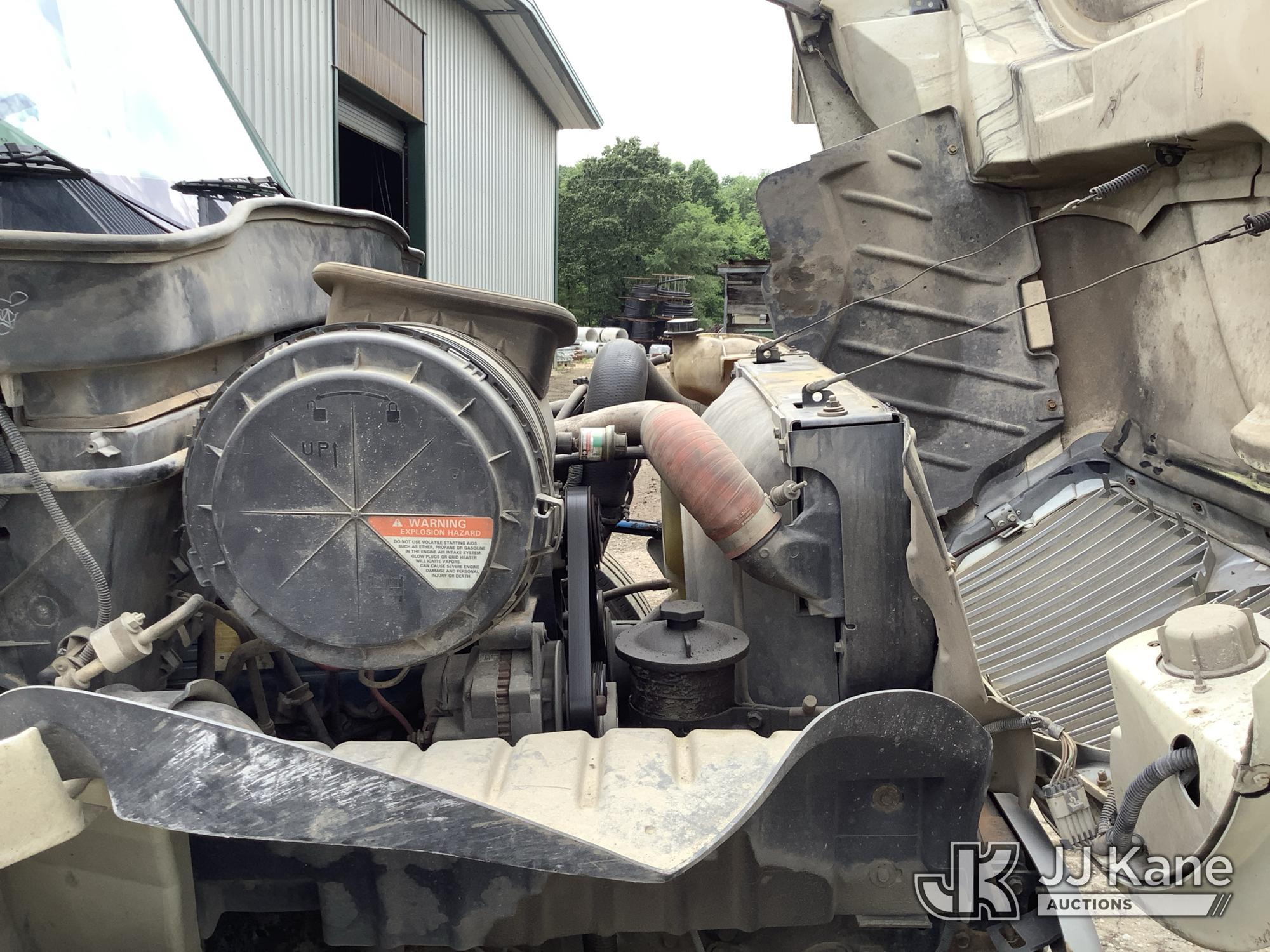 (Harmans, MD) 2007 International 4200 Dump Truck Runs, Moves & Operates, ABS Light On, Body & Rust D
