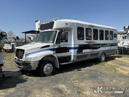 (Plains, PA) 2004 International 3200 Cutaway Passenger Bus Not Running, Must Tow, Animal Waste Smell