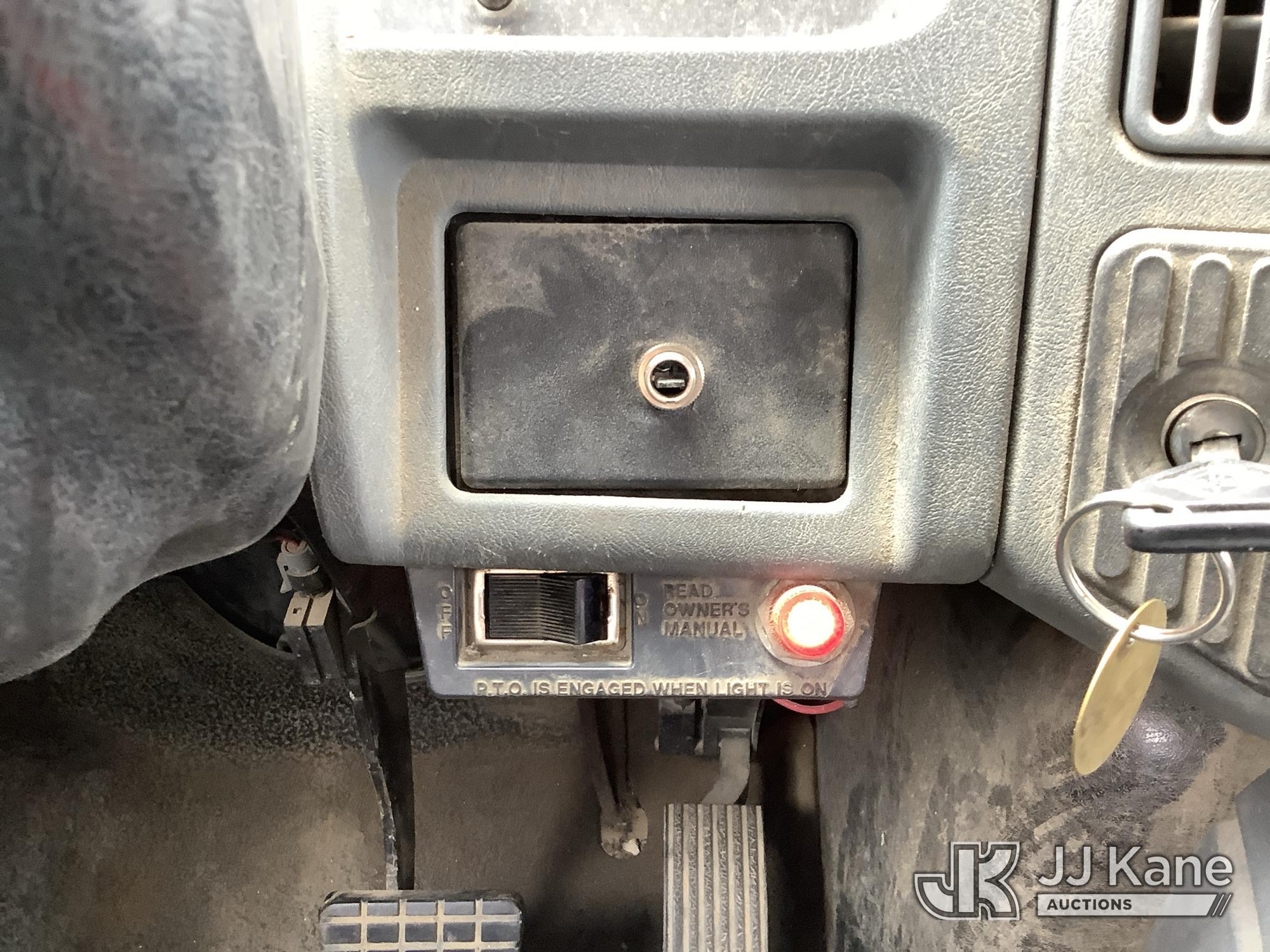 (Harmans, MD) 2007 International 4200 Dump Truck Runs, Moves & Operates, ABS Light On, Body & Rust D