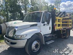 (Hagerstown, MD) 2006 International 4300 Flatbed/Attenuator Truck Not Running, No Power, Condition U