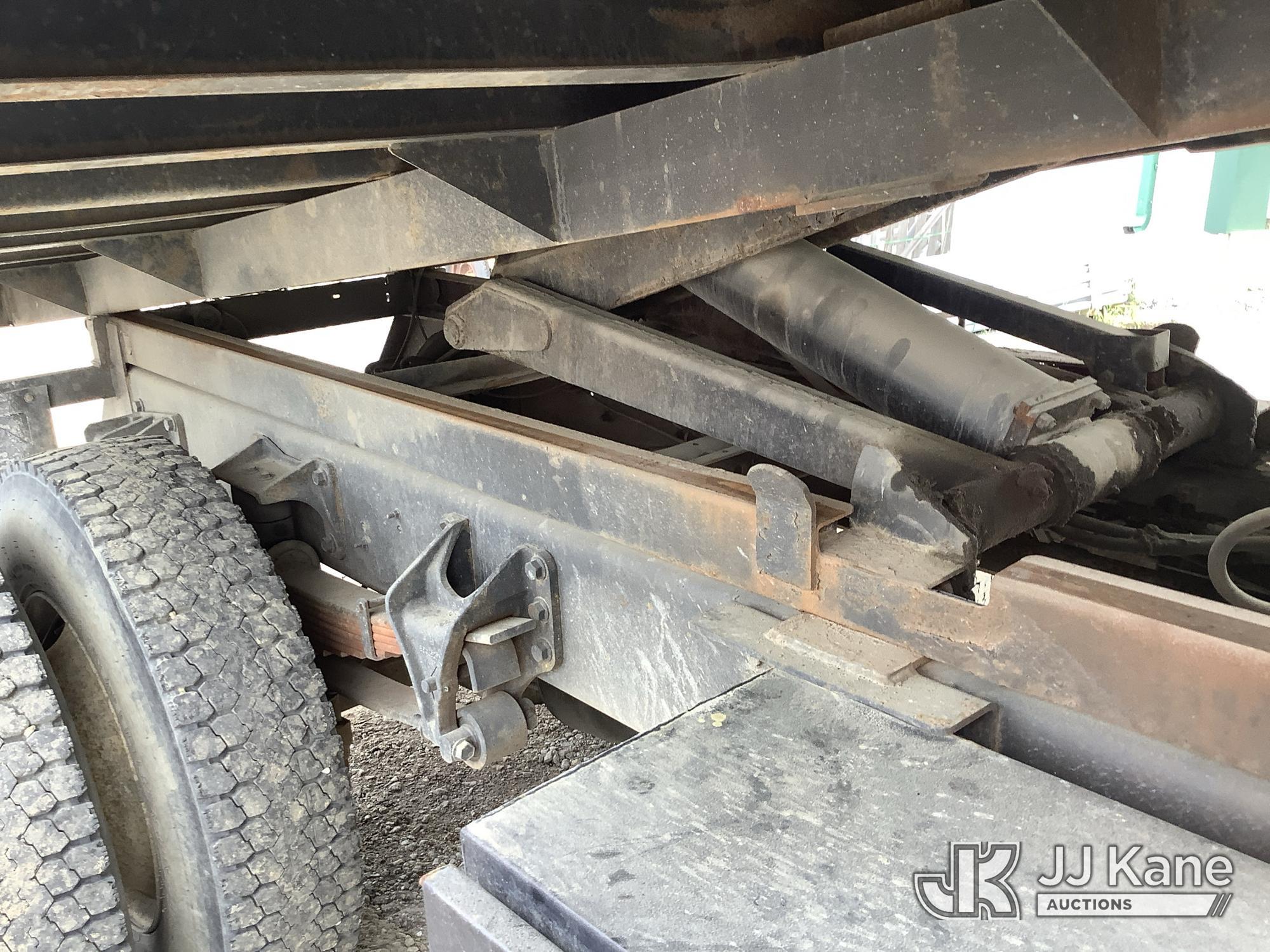 (Harmans, MD) 2007 International 4200 Dump Truck Runs, Moves & Operates, ABS Light On, Body & Rust D