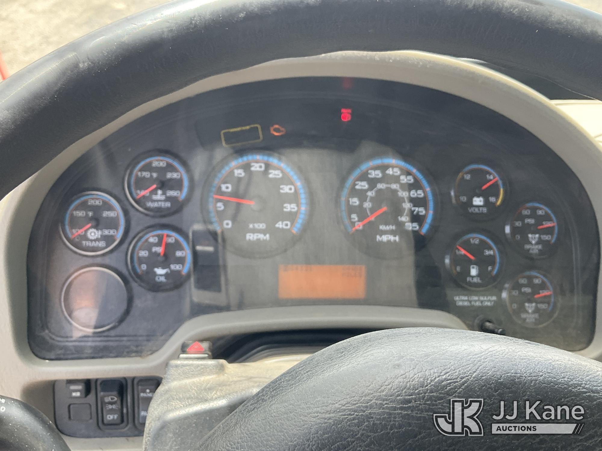 (Rome, NY) 2015 International 4300 Enclosed Utility/Air Compressor Truck Runs & Moves, Check Engine