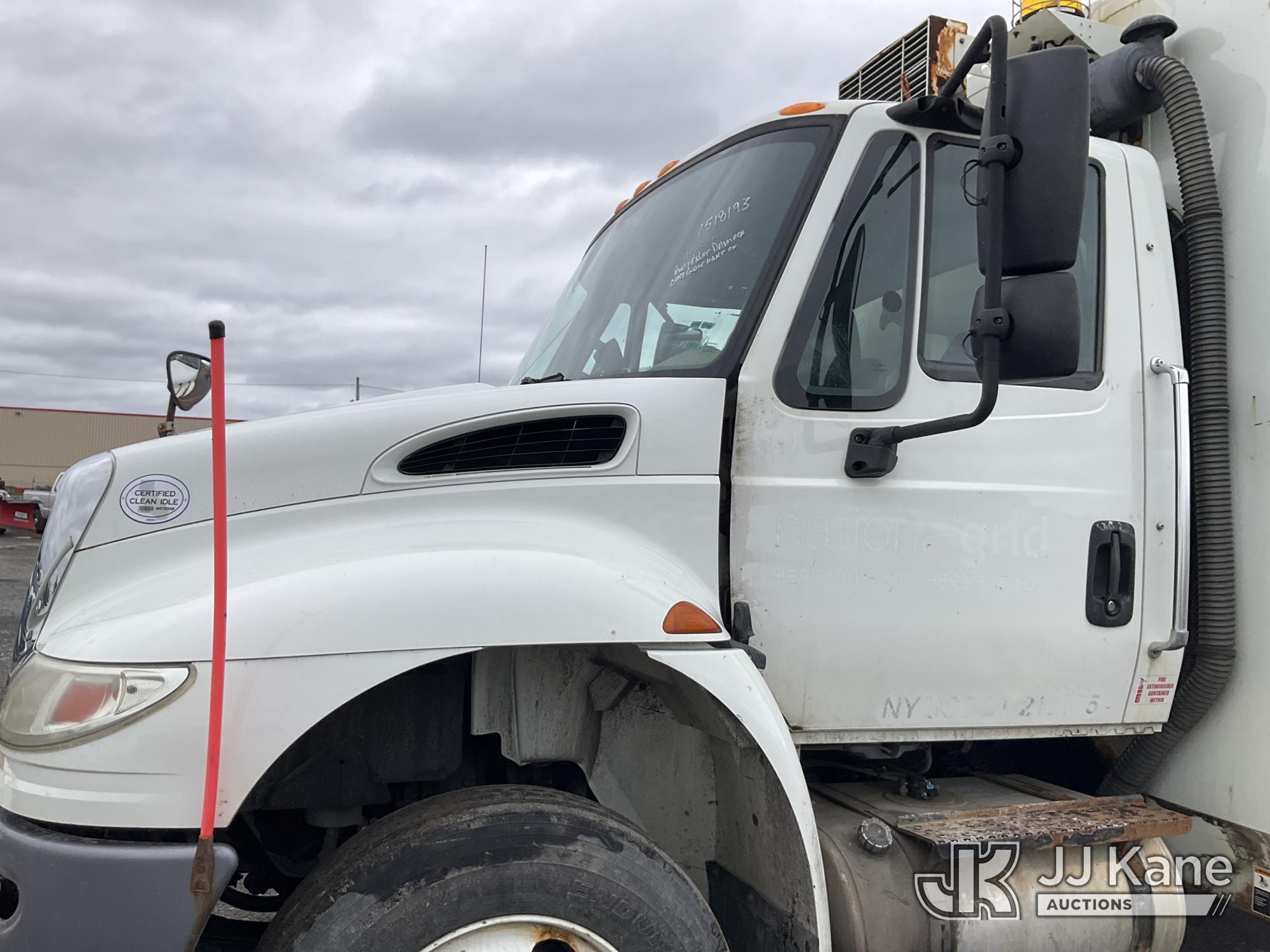(Rome, NY) 2015 International 4300 Enclosed Utility/Air Compressor Truck Runs & Moves, Check Engine