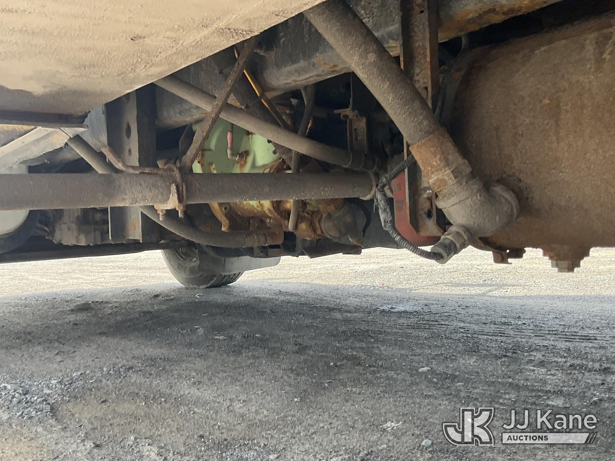 (Rome, NY) 2015 International 4300 Enclosed Utility/Air Compressor Truck Runs & Moves, Check Engine