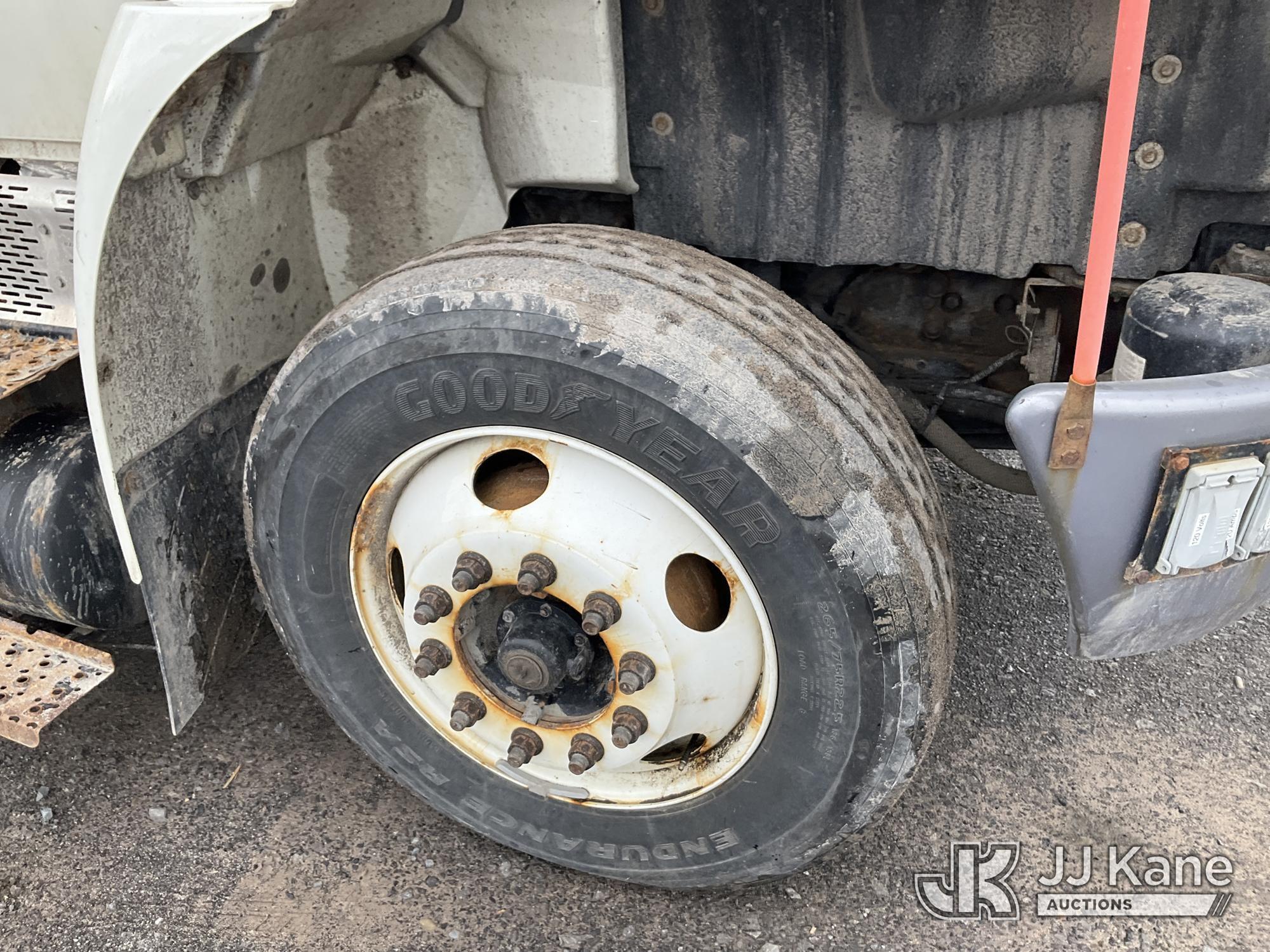(Rome, NY) 2015 International 4300 Enclosed Utility/Air Compressor Truck Runs & Moves, Check Engine