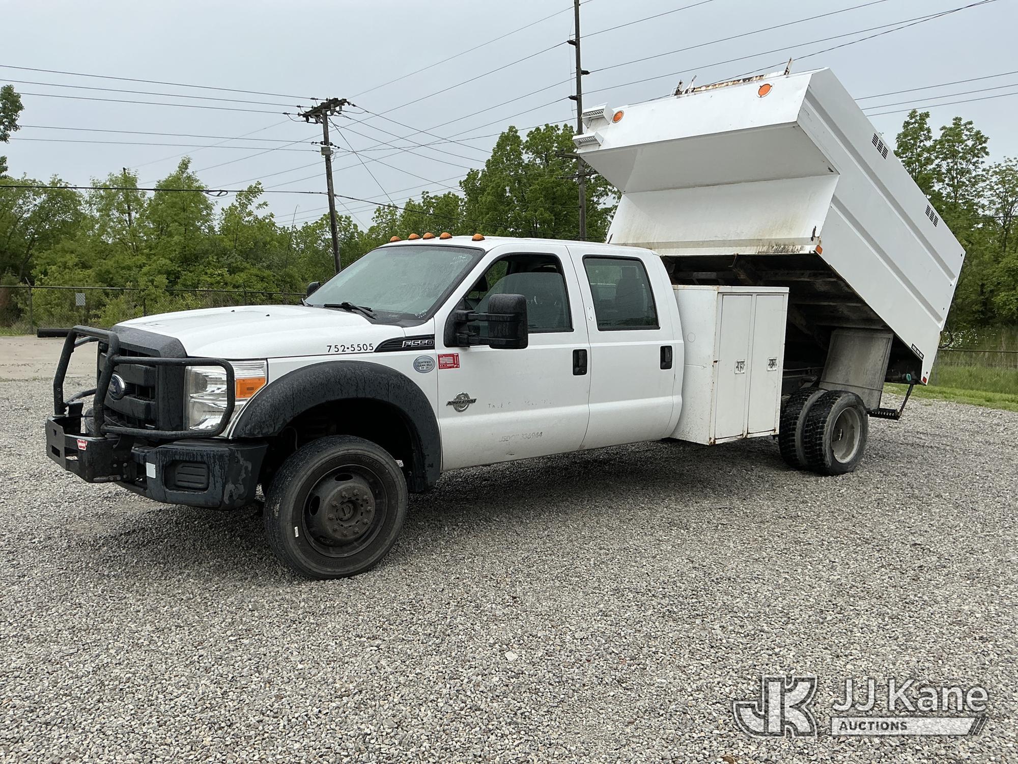 (Fort Wayne, IN) 2015 Ford F550 4x4 Crew-Cab Chipper Dump Truck Runs, Moves & Dump Body Operates) (W