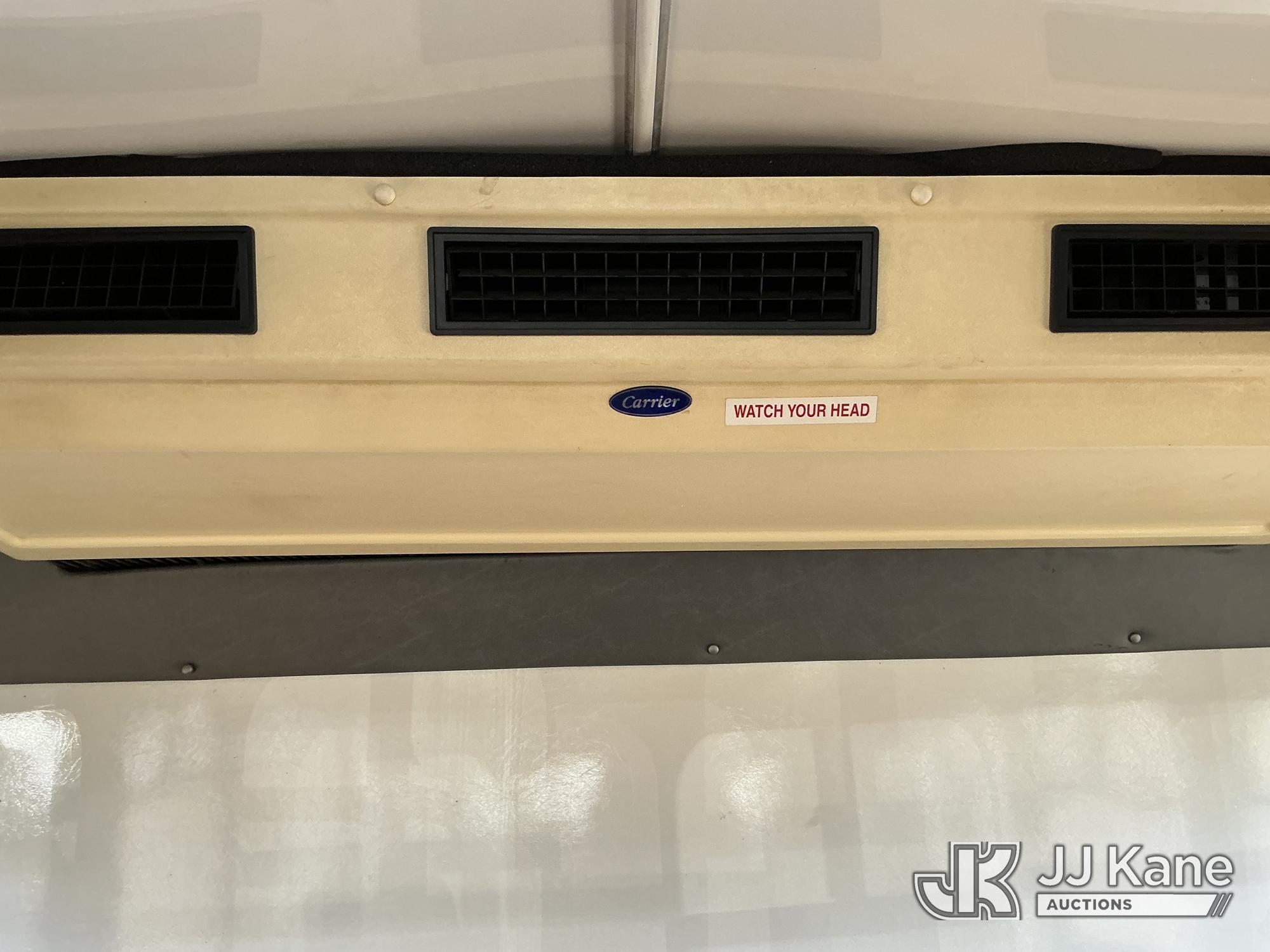 (Plains, PA) 2004 International 3200 Cutaway Passenger Bus Not Running, Must Tow, Animal Waste Smell