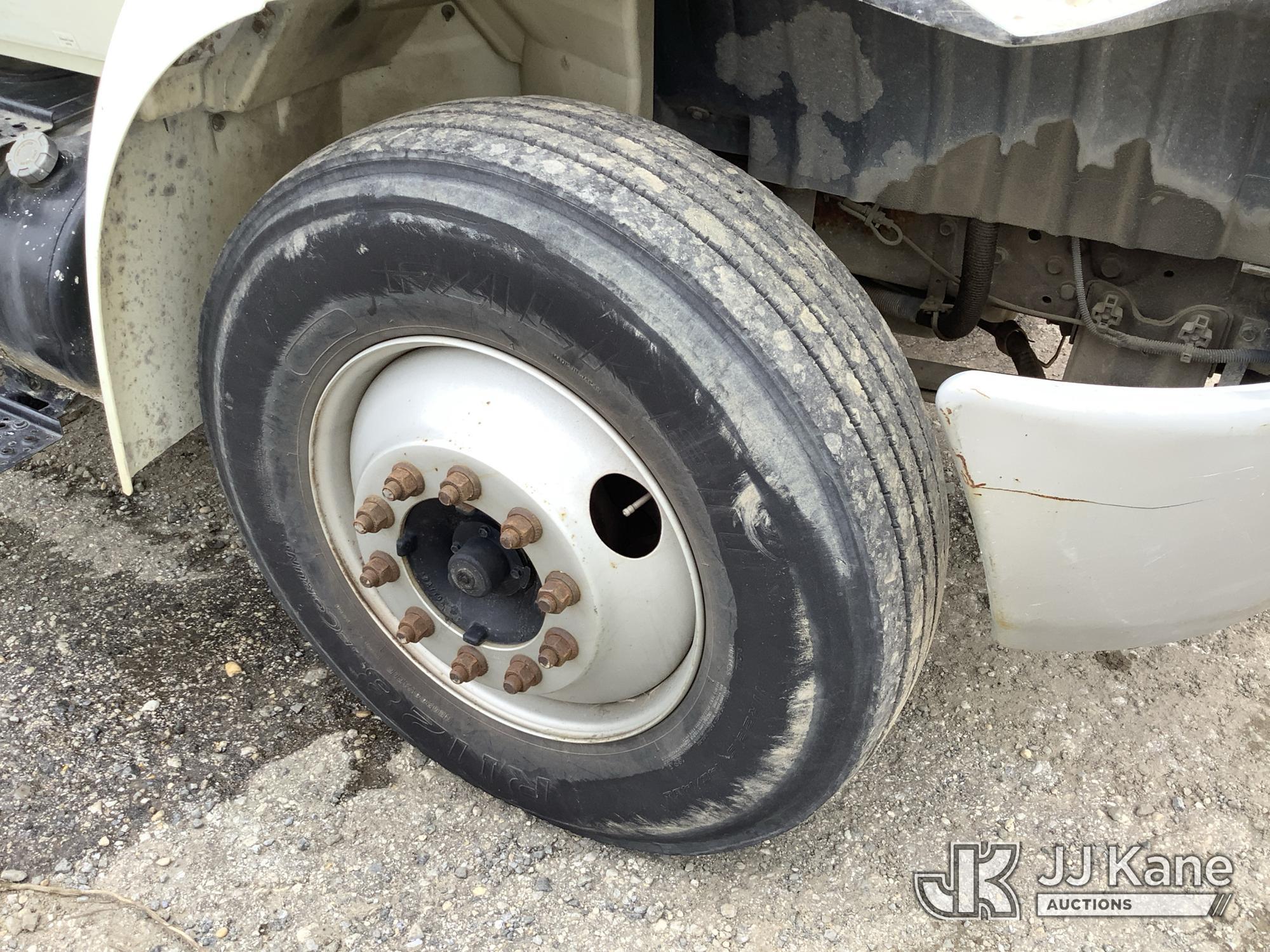 (Harmans, MD) 2007 International 4200 Dump Truck Runs, Moves & Operates, ABS Light On, Body & Rust D