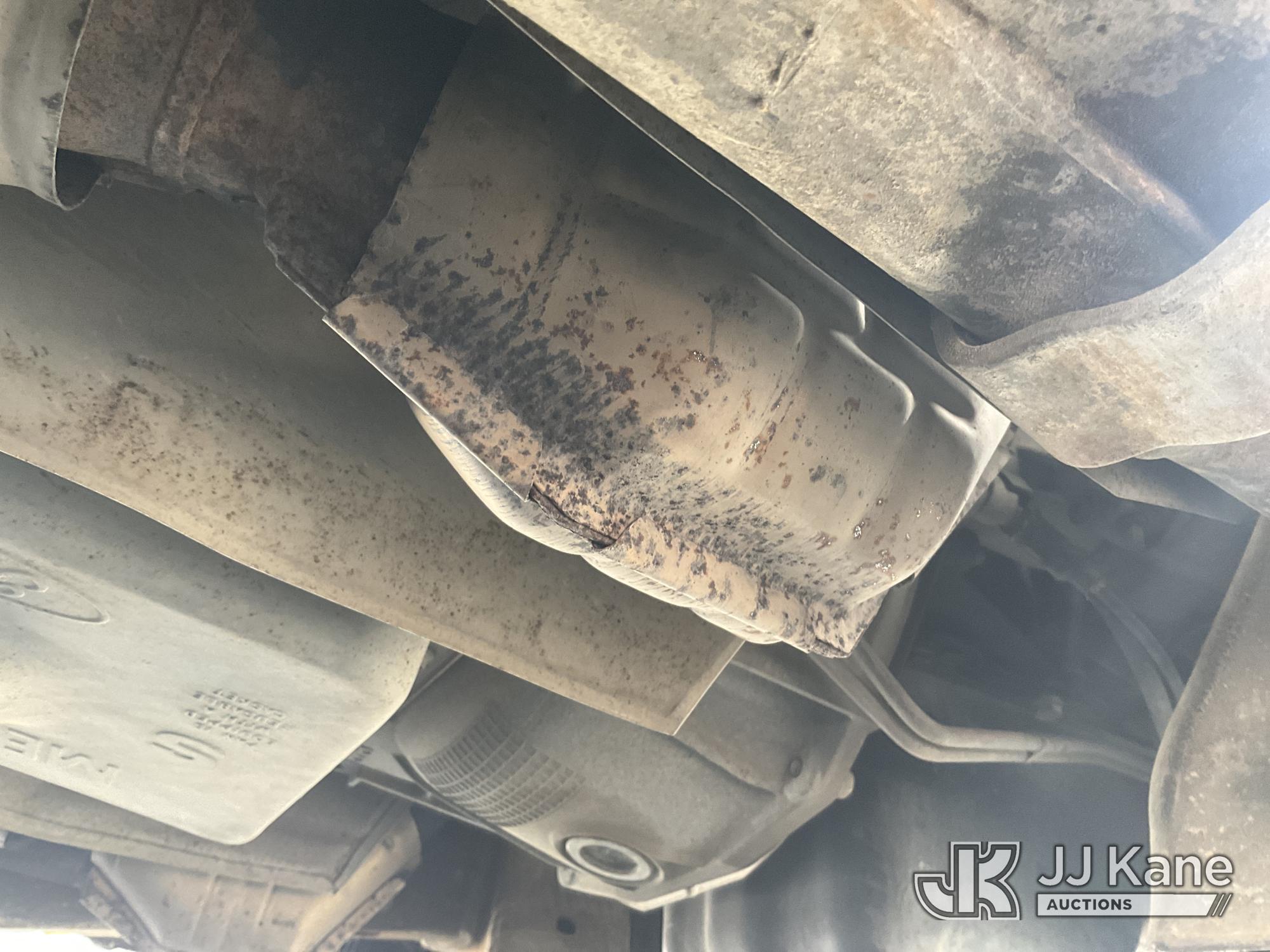 (Jurupa Valley, CA) 2003 Ford F-150 Extended-Cab Pickup Truck Runs & Moves) (Engine Light On