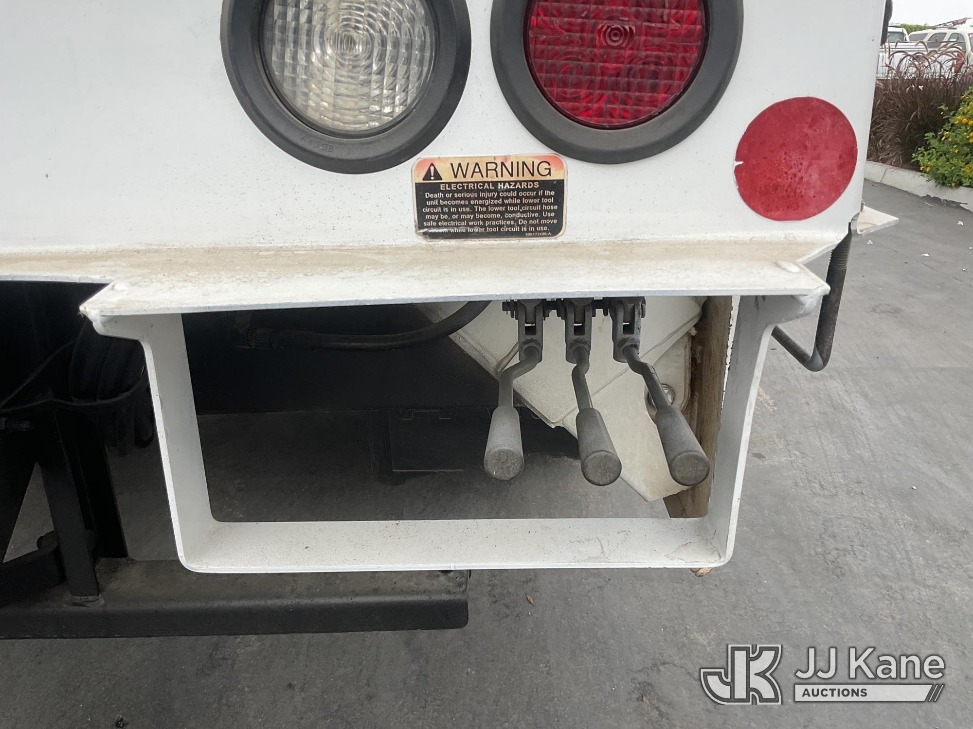 (Jurupa Valley, CA) Altec DM47B-TR, Digger Derrick rear mounted on 2017 Freightliner M2 106 4x4 Serv
