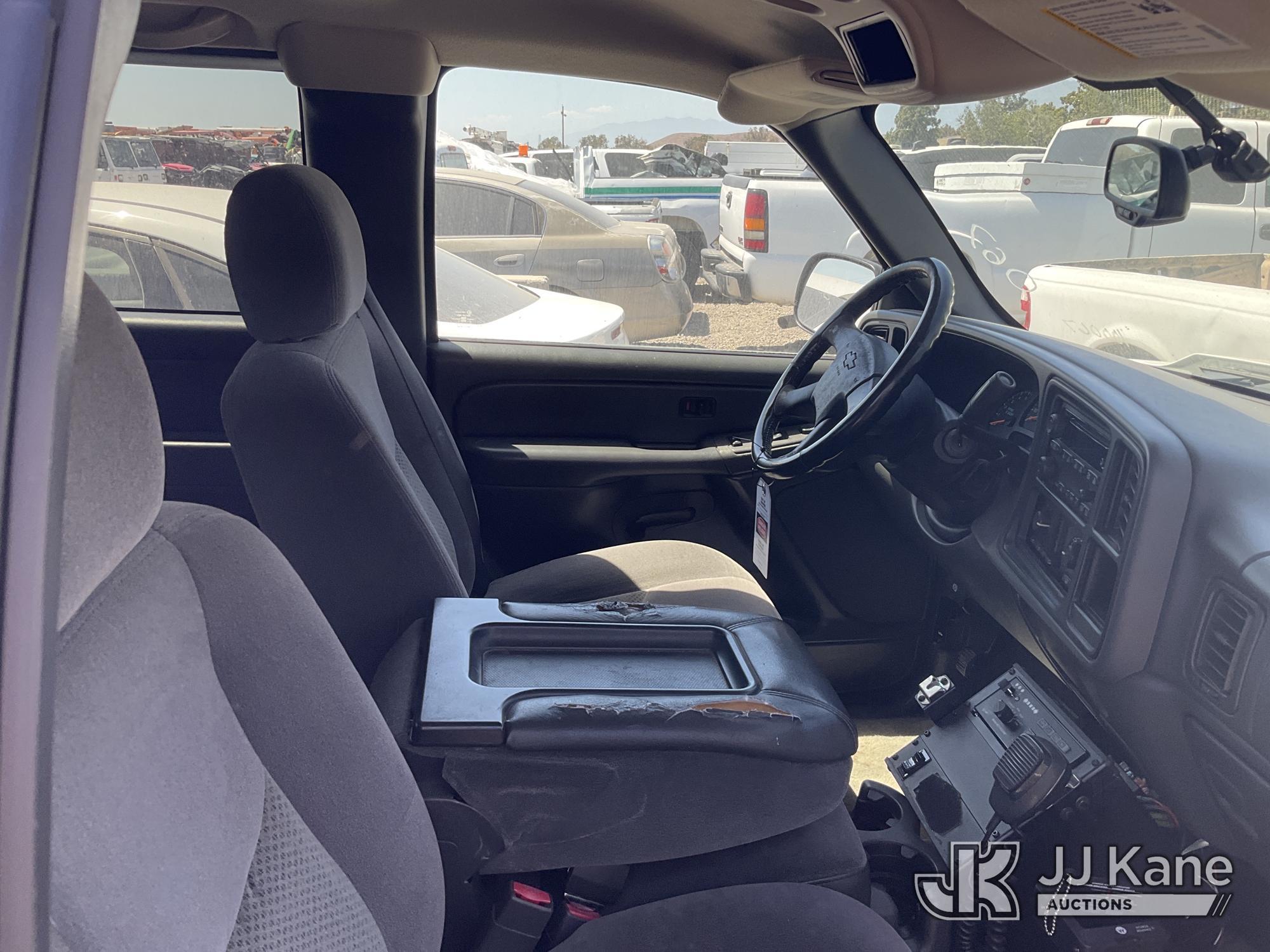 (Jurupa Valley, CA) 2006 Chevrolet Silverado 1500 Pickup Truck Not Running, No Key, Conditions Unkno