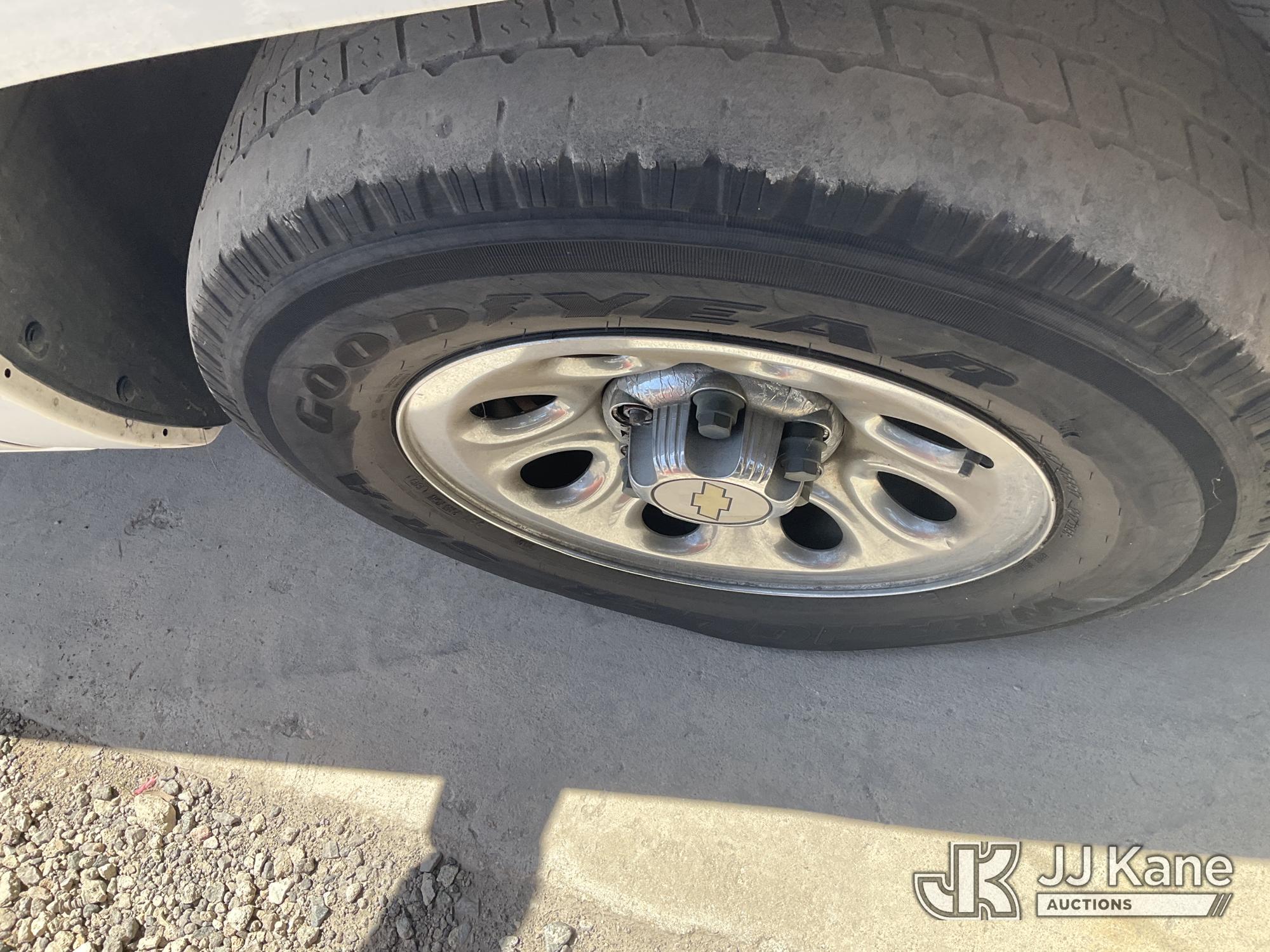 (Jurupa Valley, CA) 2006 Chevrolet Silverado 1500 Pickup Truck Not Running, No Key, Conditions Unkno