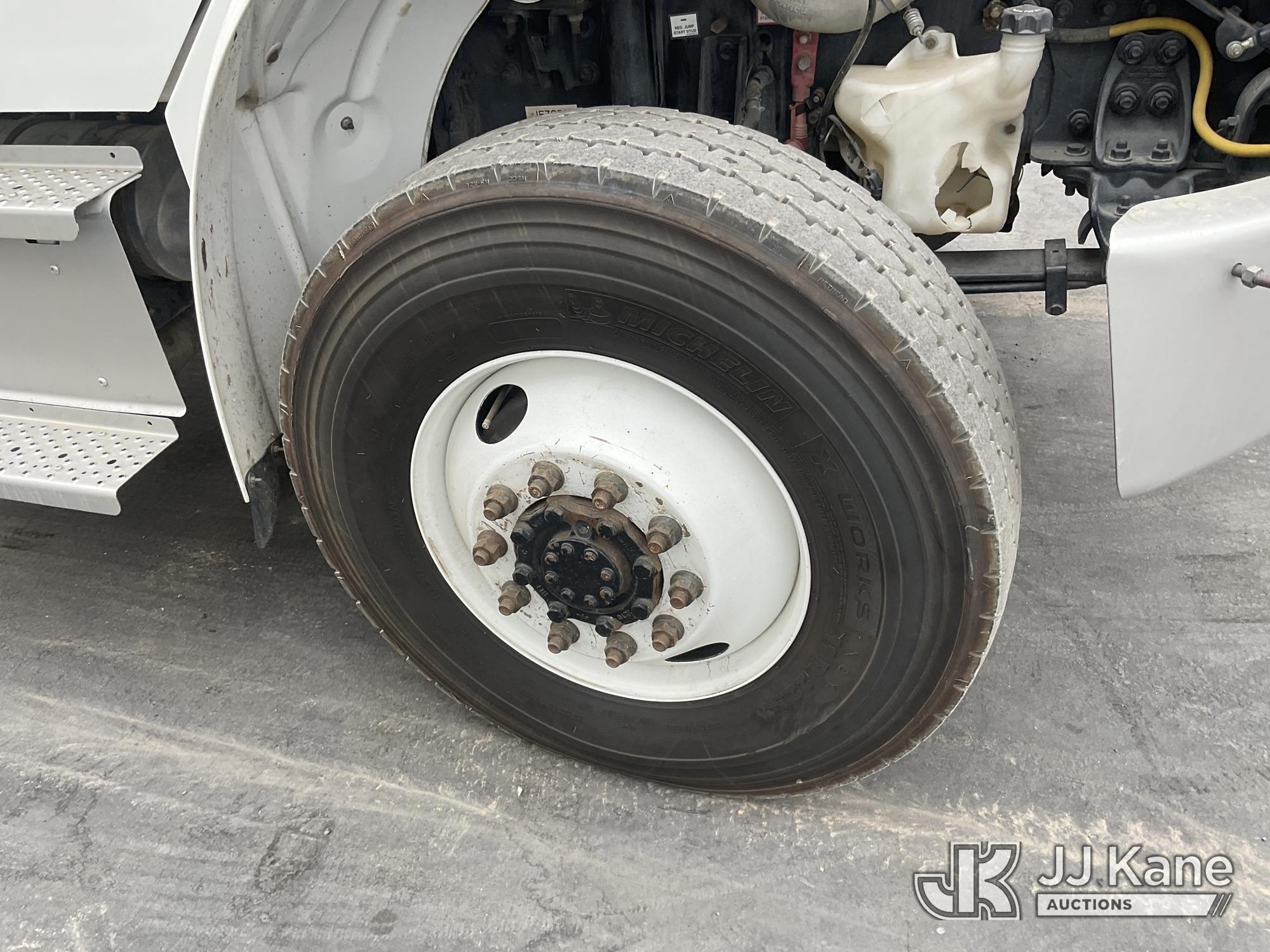 (Jurupa Valley, CA) Altec DM47B-TR, Digger Derrick rear mounted on 2017 Freightliner M2 106 4x4 Serv