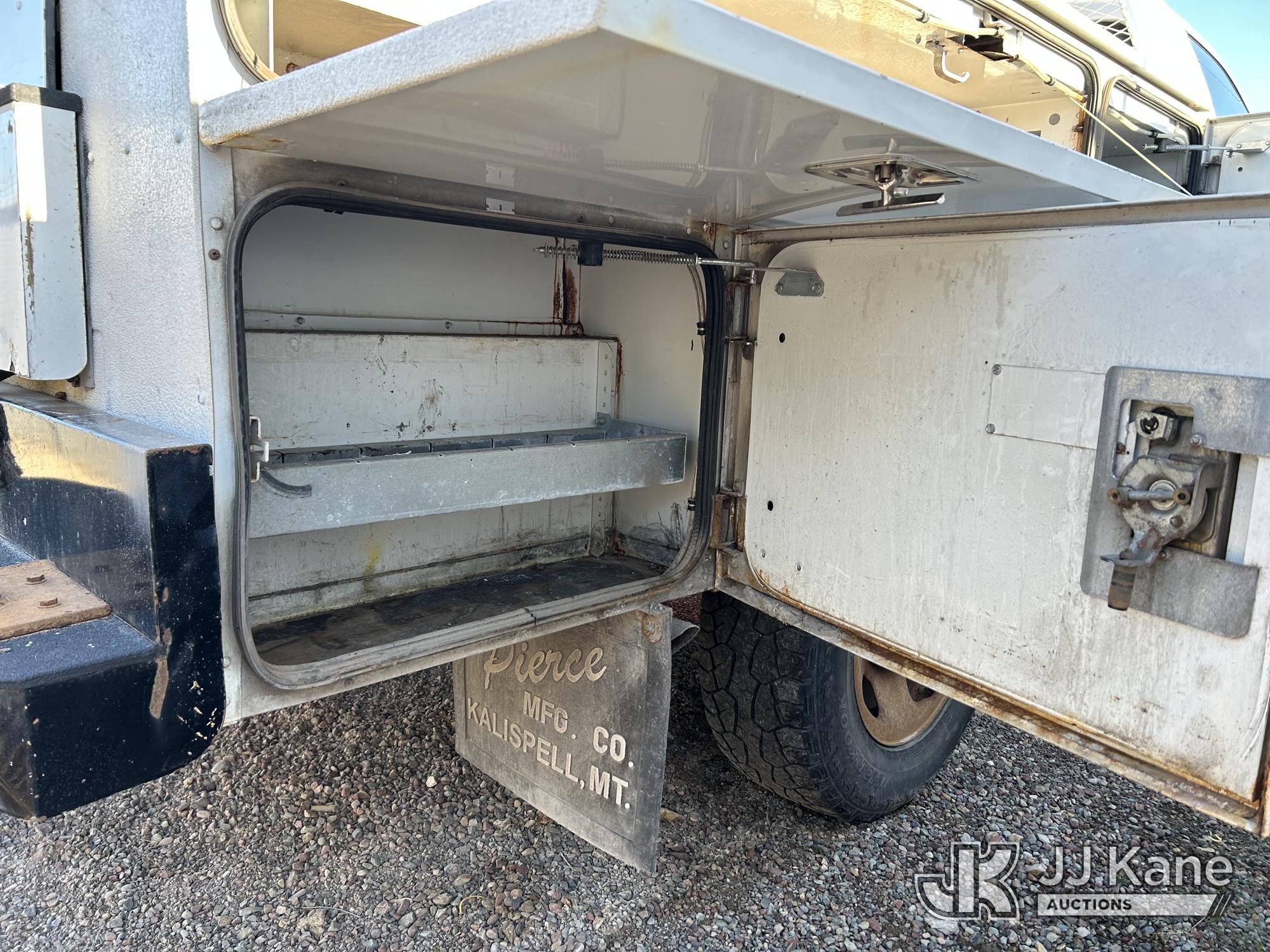 (Kalispell, MT) 2009 Ford F350 4x4 Enclosed Service Truck Runs & Moves) (Jump To Start, Driver Door