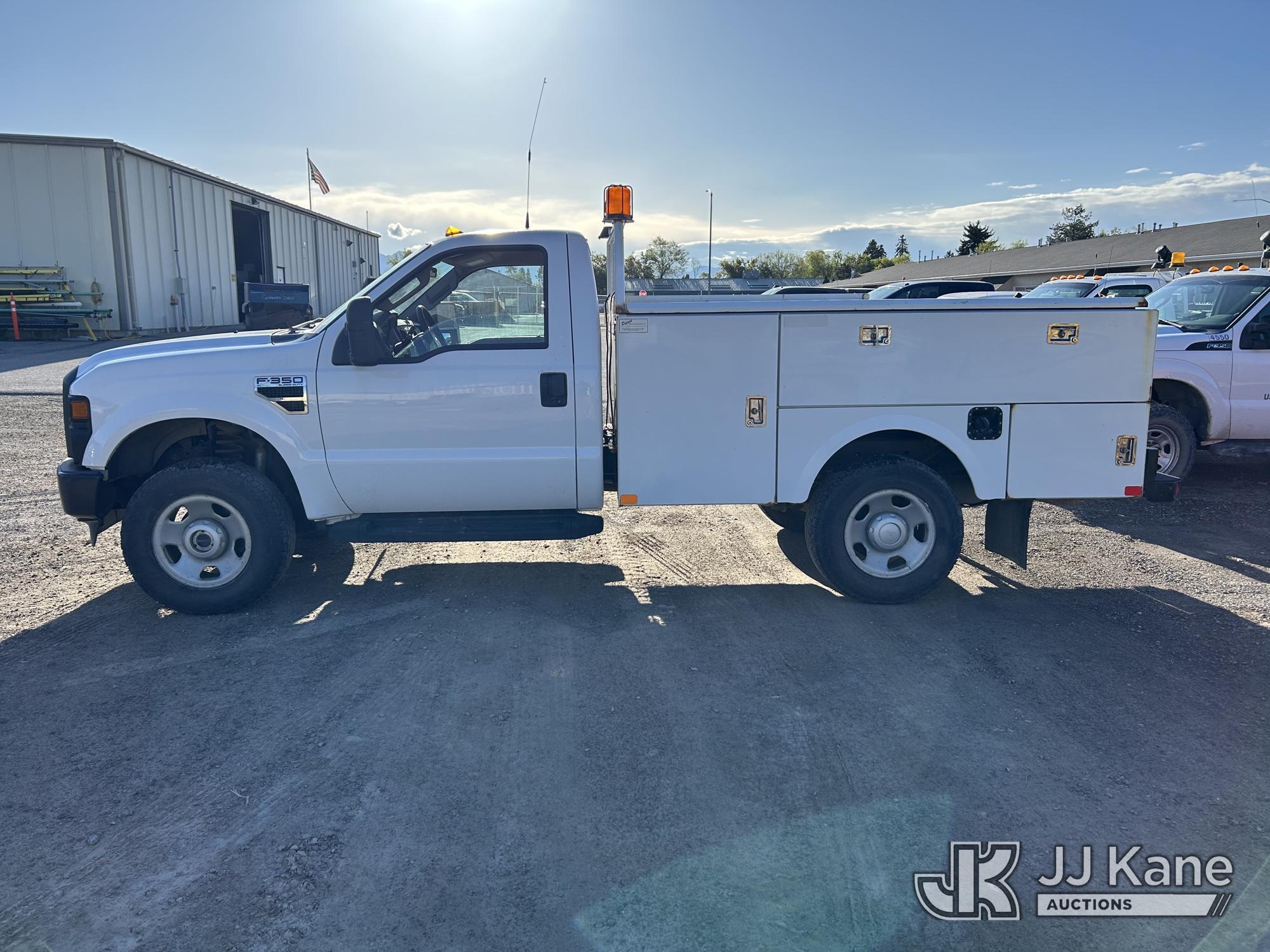 (Kalispell, MT) 2009 Ford F350 4x4 Enclosed Service Truck Runs & Moves) (Jump To Start, Driver Door