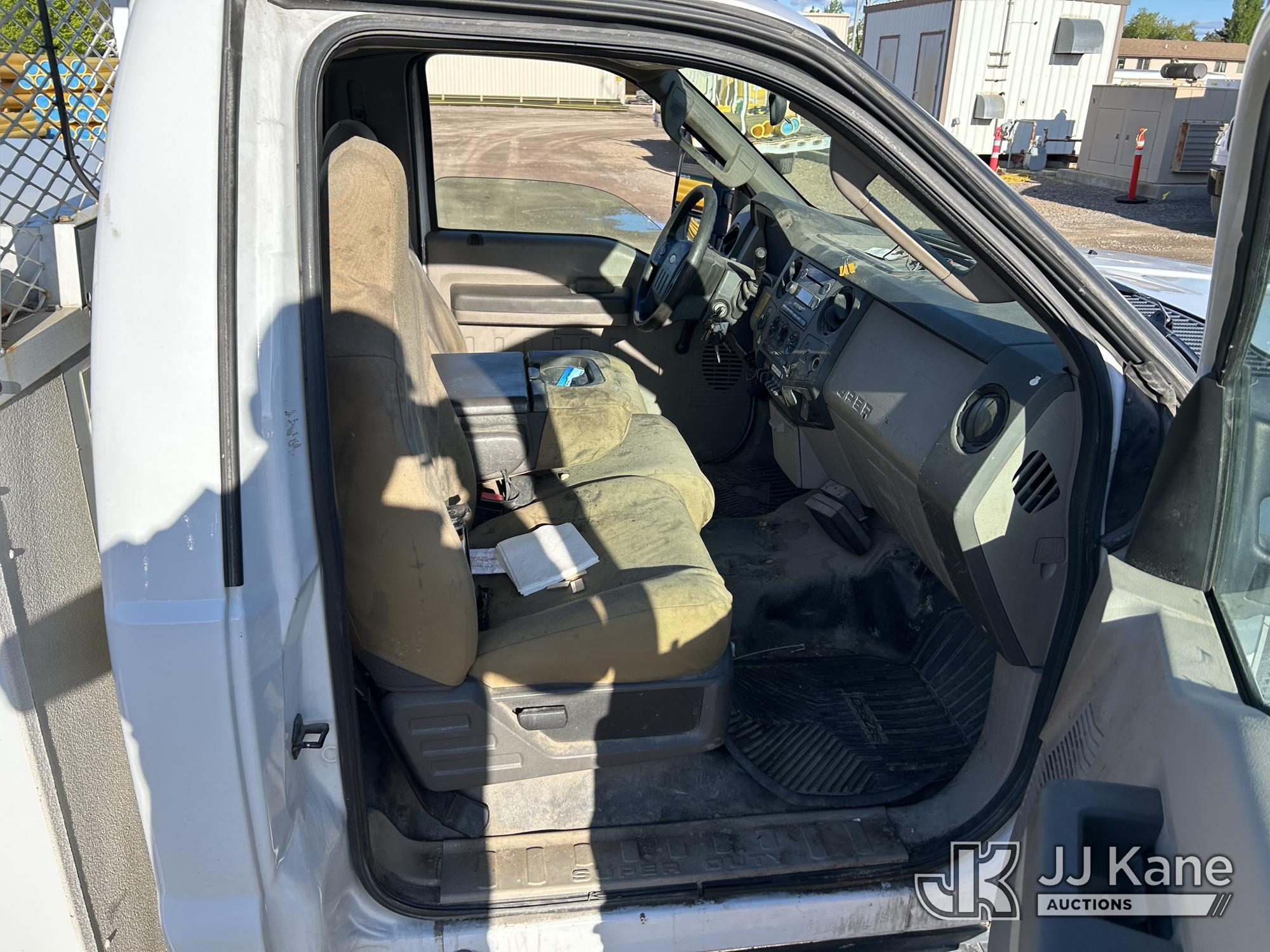 (Kalispell, MT) 2009 Ford F350 4x4 Enclosed Service Truck Runs & Moves) (Jump To Start, Driver Door