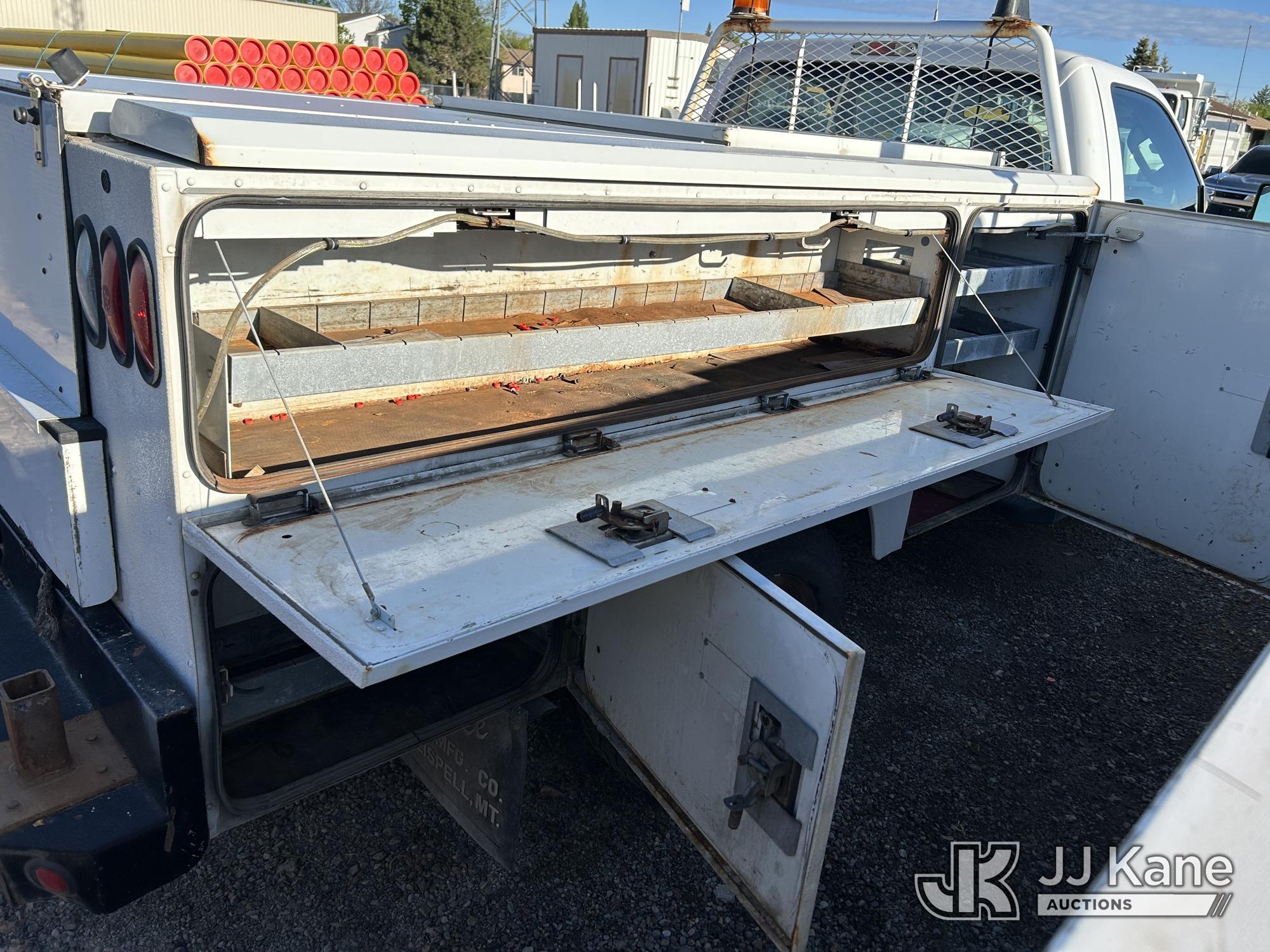 (Kalispell, MT) 2009 Ford F350 4x4 Enclosed Service Truck Runs & Moves) (Jump To Start, Driver Door