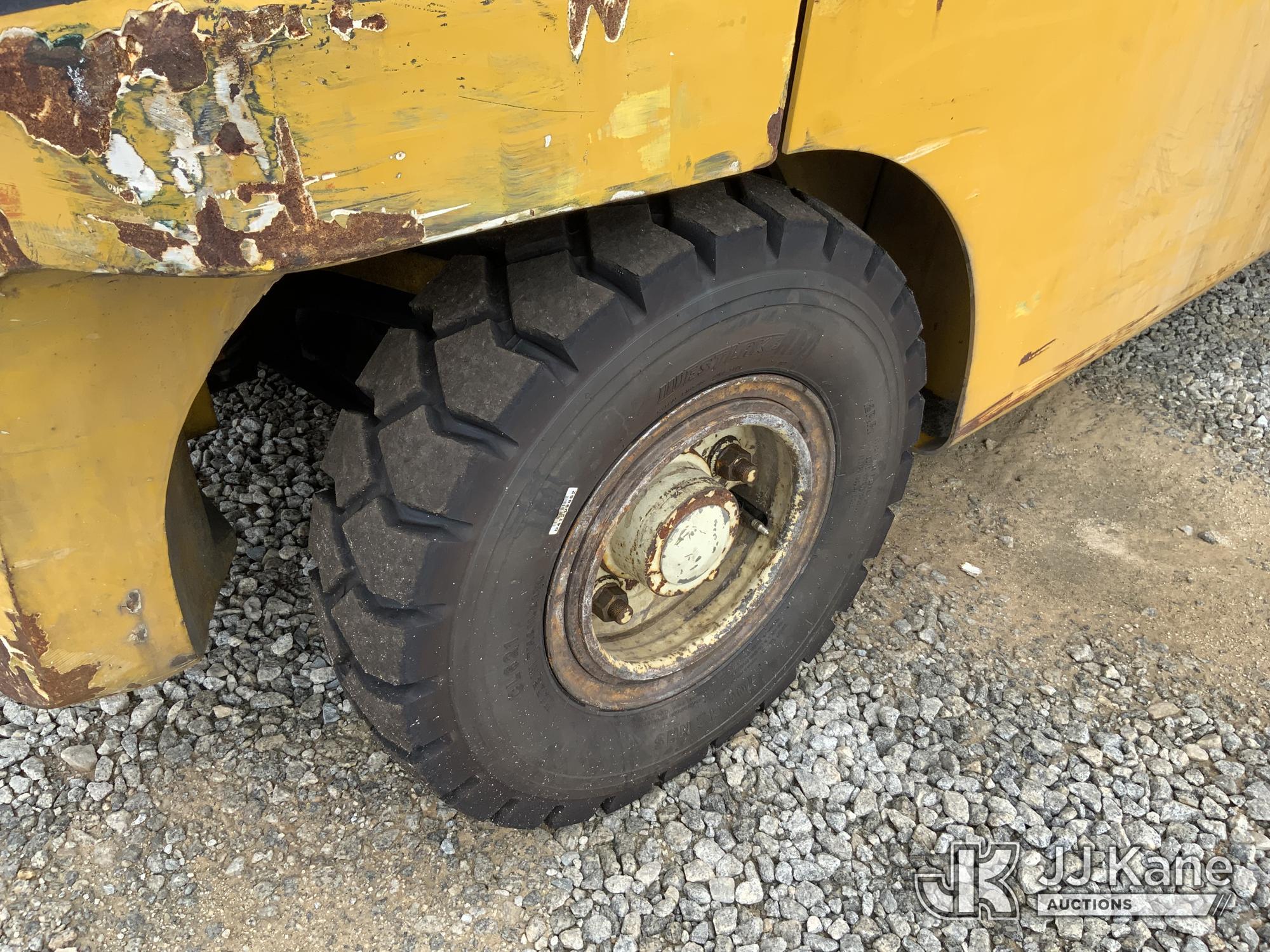 (Blackshear, GA) Yale GP120VX Solid Tired Forklift, (GA Power Unit) Runs & Moves) (Rust Damage