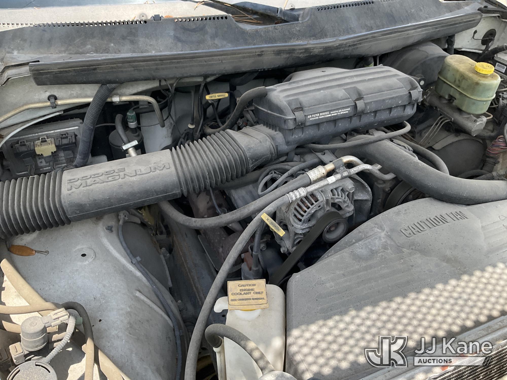 (Ocala, FL) 2001 RAM 2500 Service Truck Runs & Moves) (Jump To Start, Dashboard Damage, Body/Paint D
