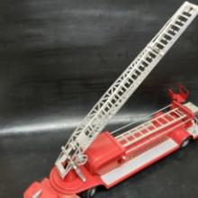 Tonka 1958 TFD Hydraulic No 5 Fire Engine Ladder Truck #2