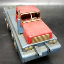 Vintage SSS International Truck Turnpike Hauler 649