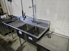 Omcan 25267 Left Drain Board 18” x 21” x 14” Two Tub Sink with Corner Drain