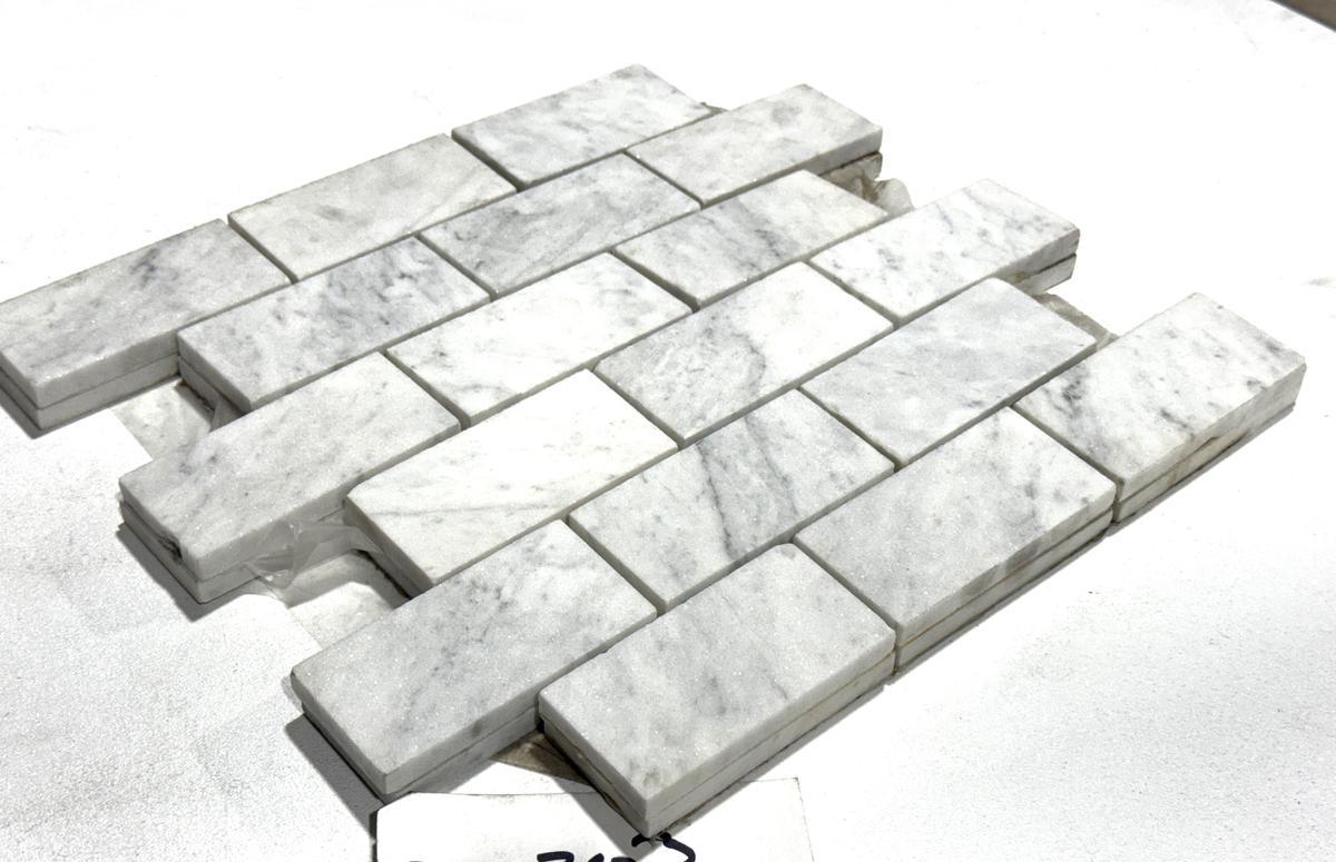 1 Crate 220sf 1"x3" Mosaic White