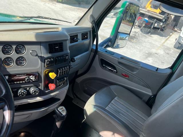 2019 PETERBILT 567 TANDEM AXLE DAYCAB TRUCK 346K MILES