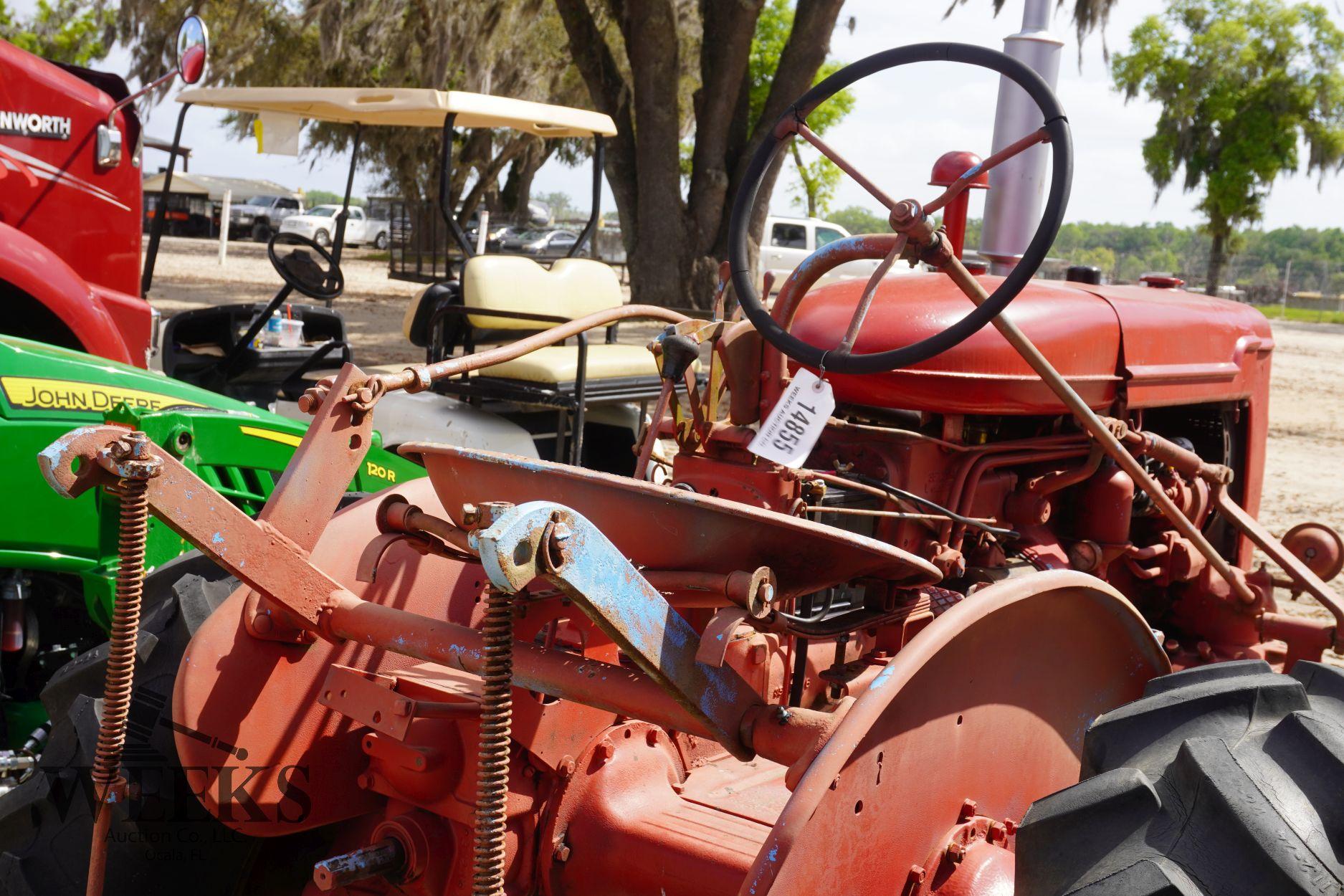 FARMALL SUPER A TRACTOR