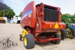 NEW HOLLAND 450 BALER