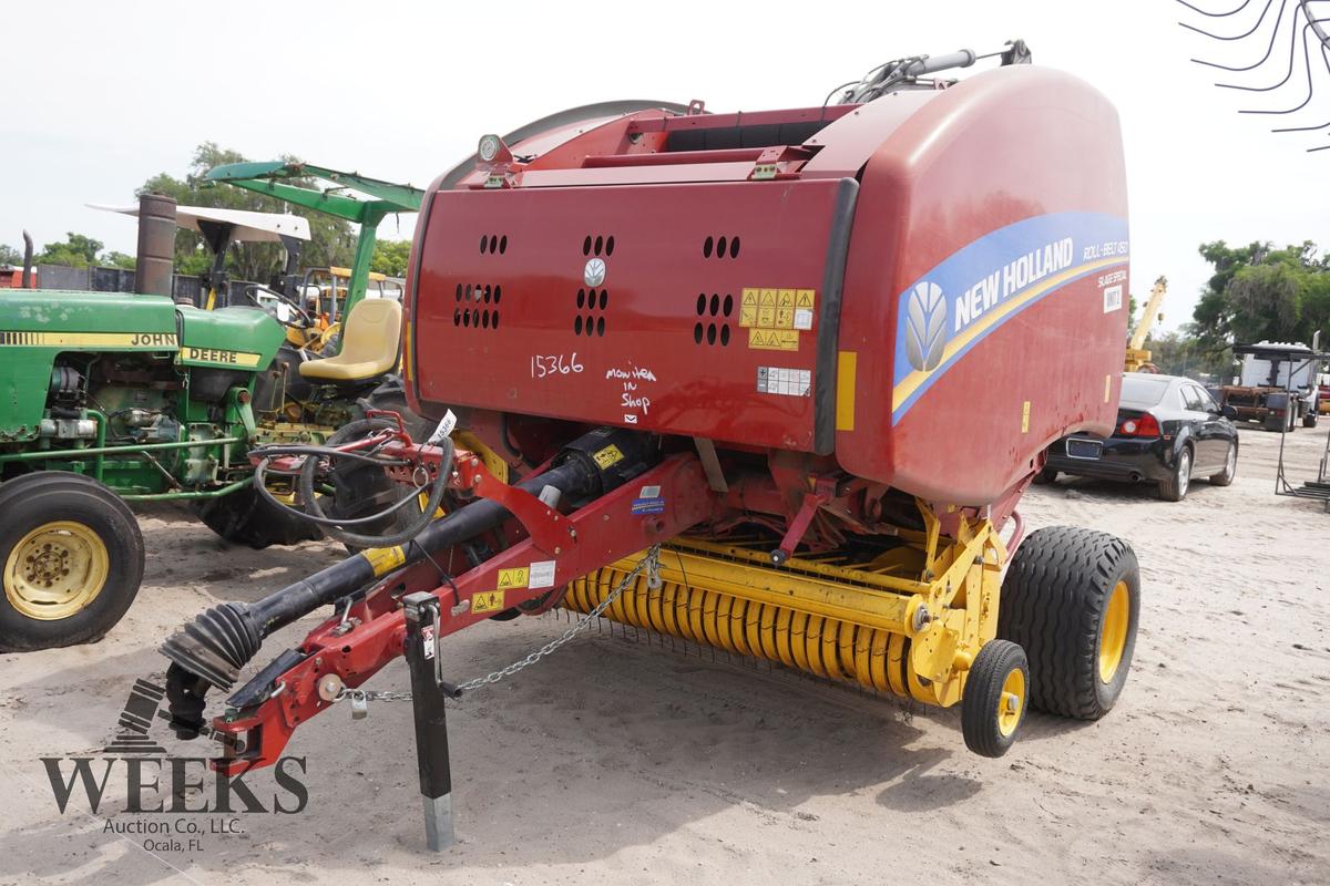 NEW HOLLAND 450 BALER