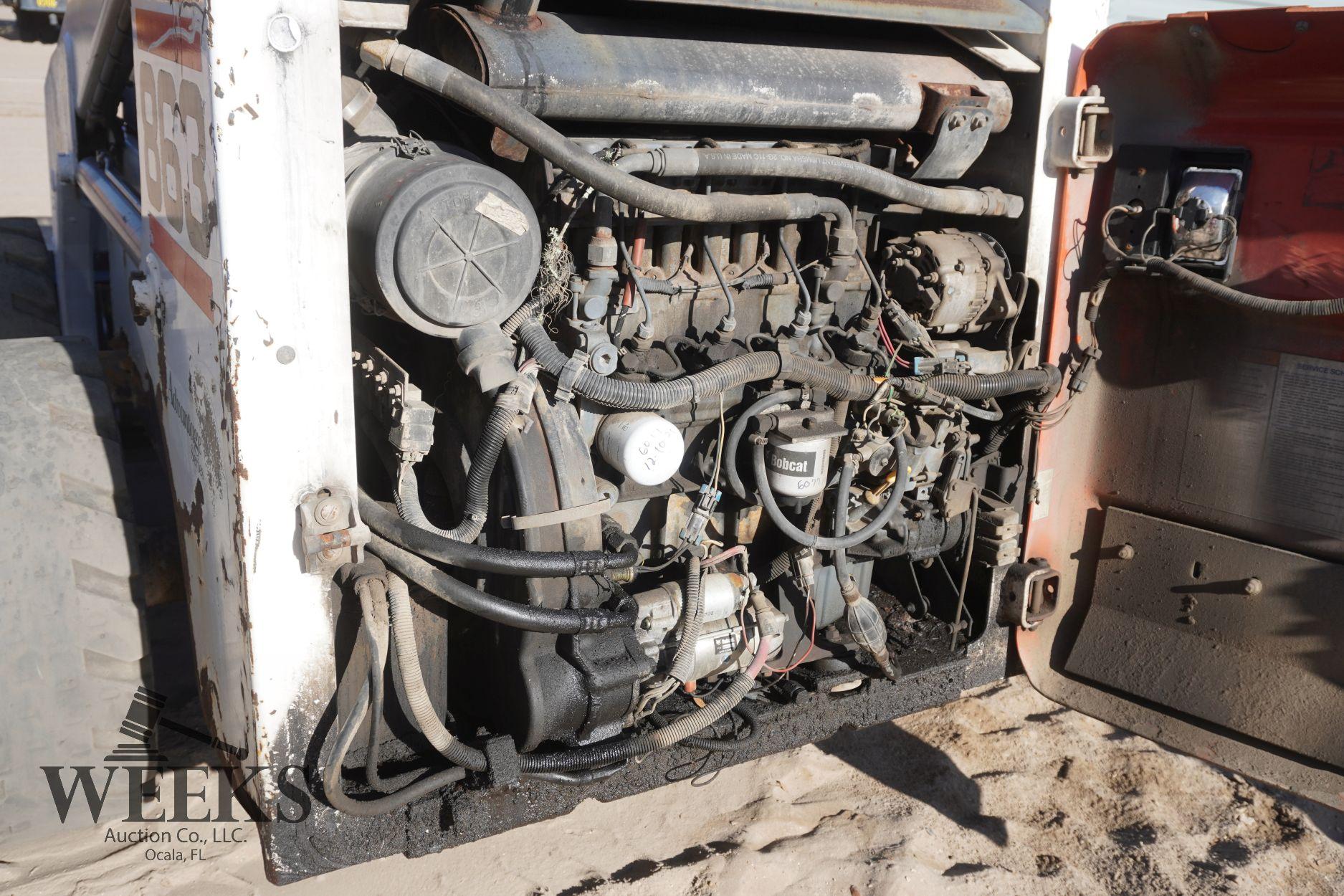 BOBCAT 863 SKID STEER