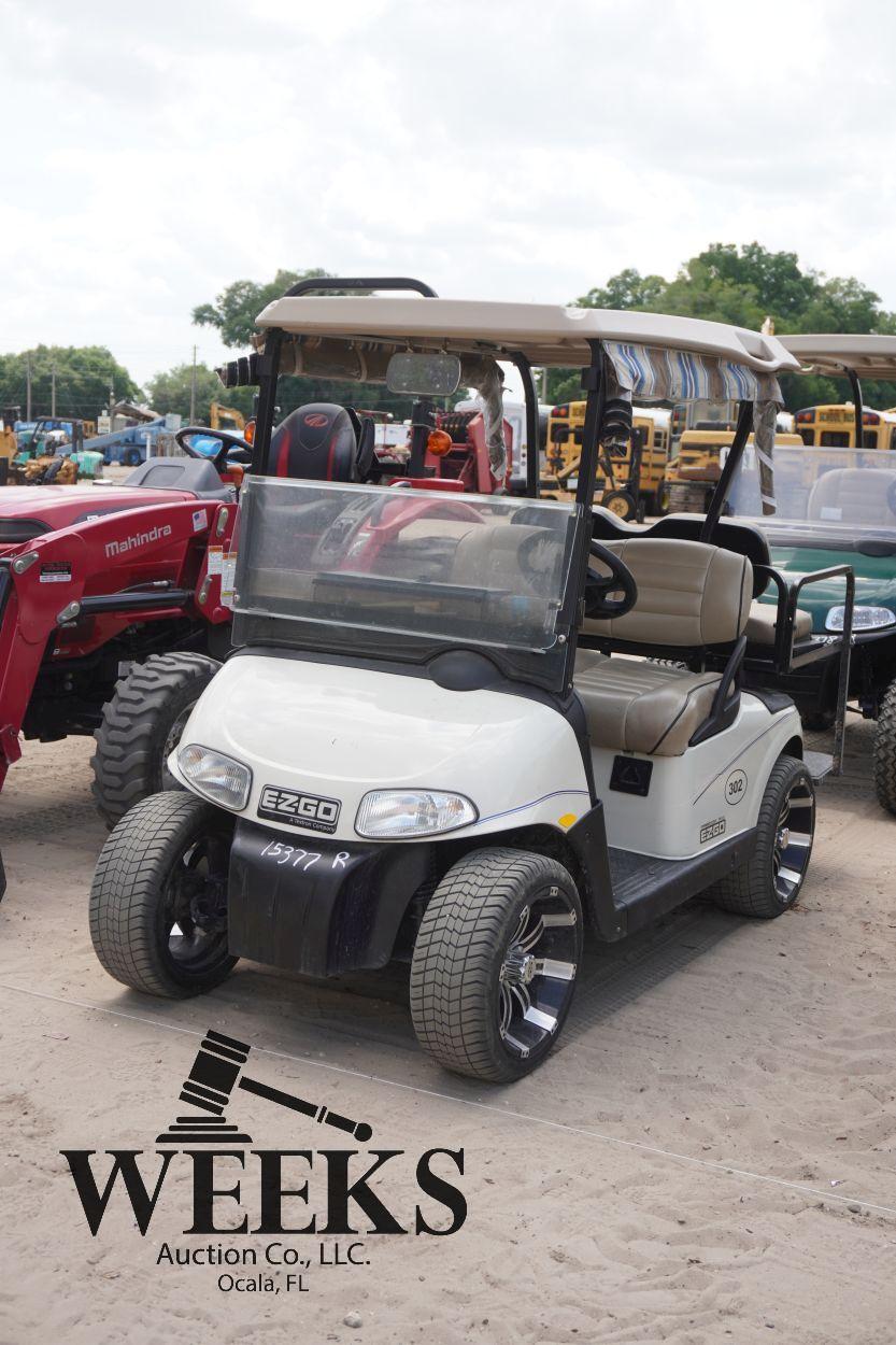 EZGO ELECTRIC 4 SEATER